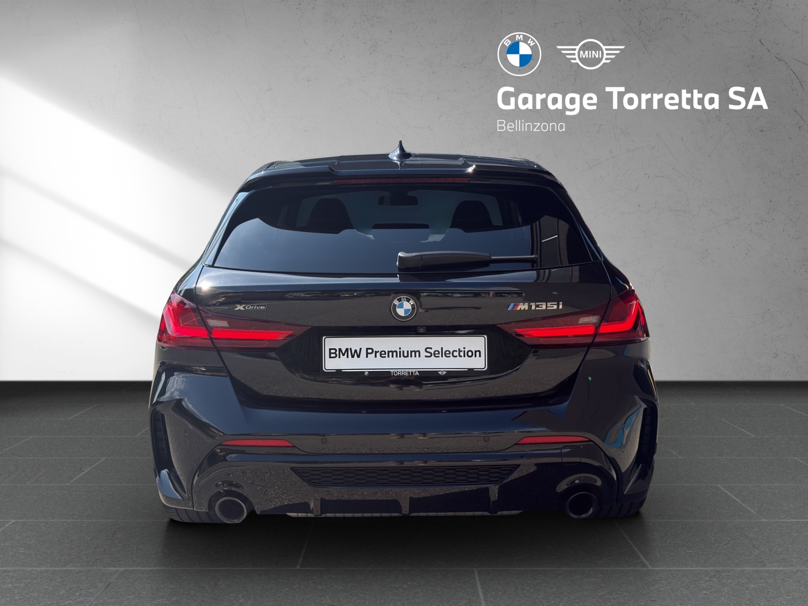 BMW M135i xDrive M Sport Pro Steptronic-image-3