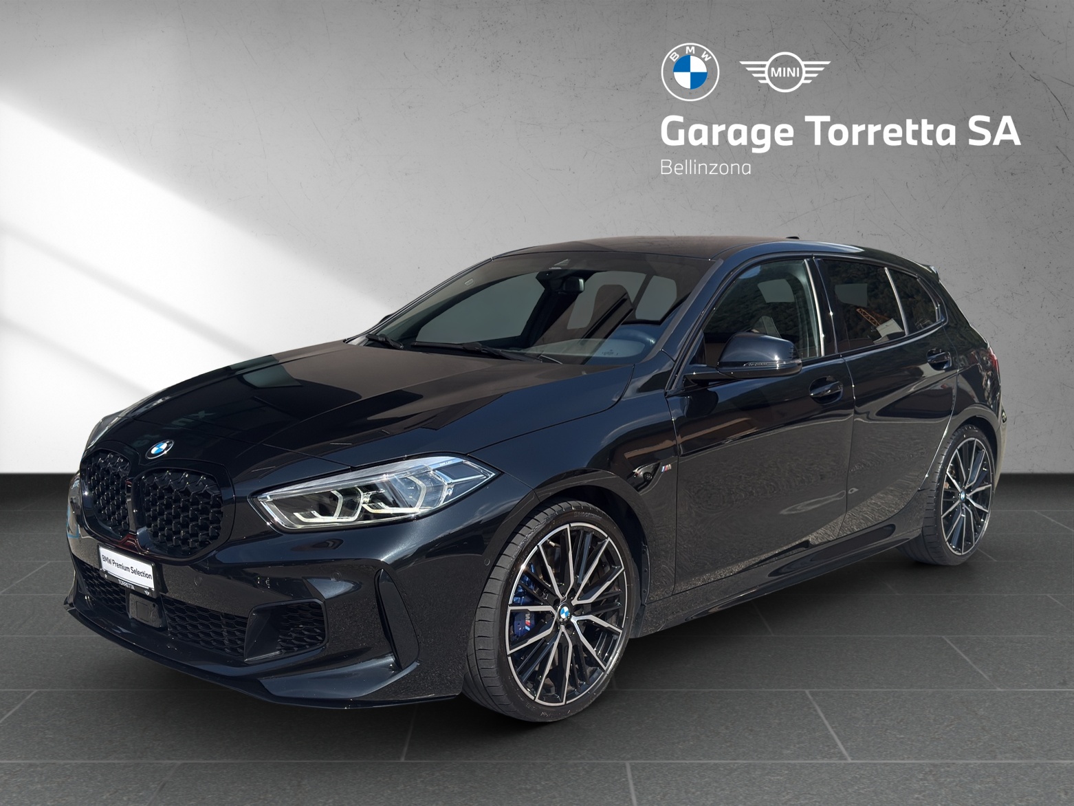 BMW M135i xDrive M Sport Pro Steptronic-image-0