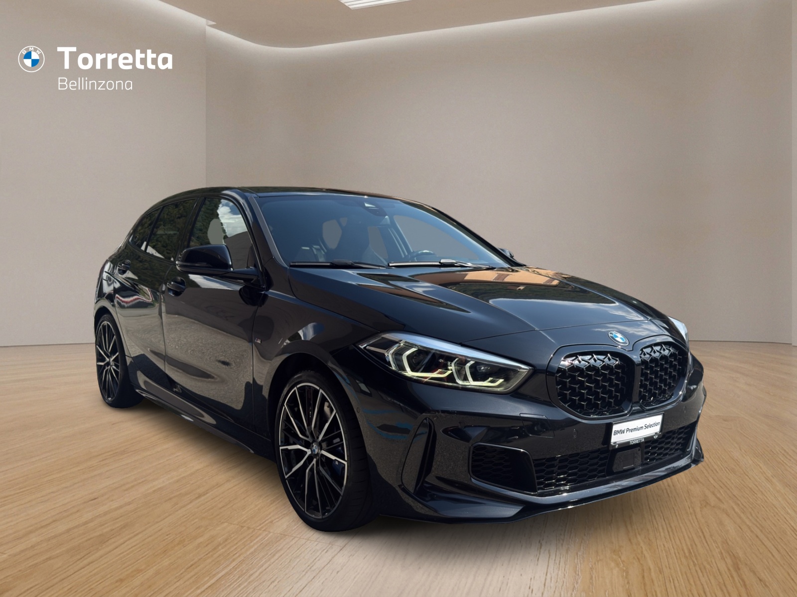 BMW M135i xDrive M Sport Pro Steptronic-image-6