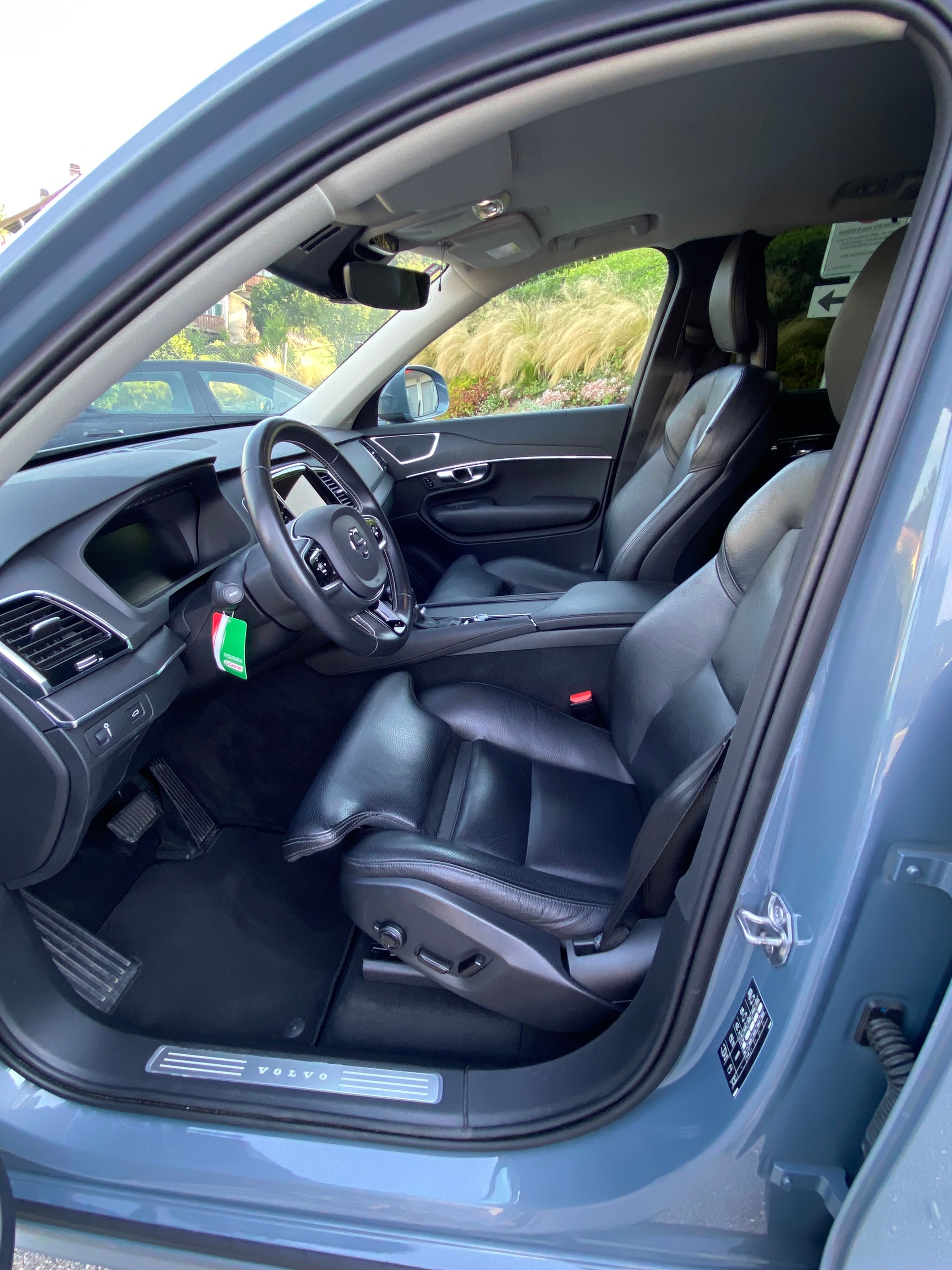 VOLVO 2.0 T5 Momentum 7P. AWD-image-4