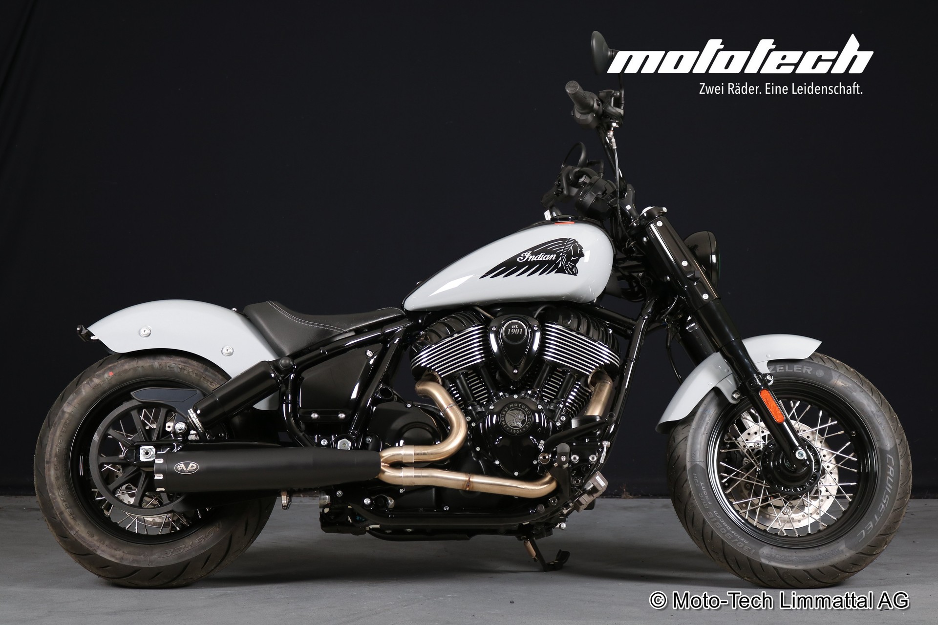 INDIAN Chief Bobber V Performance-showroom-element-1