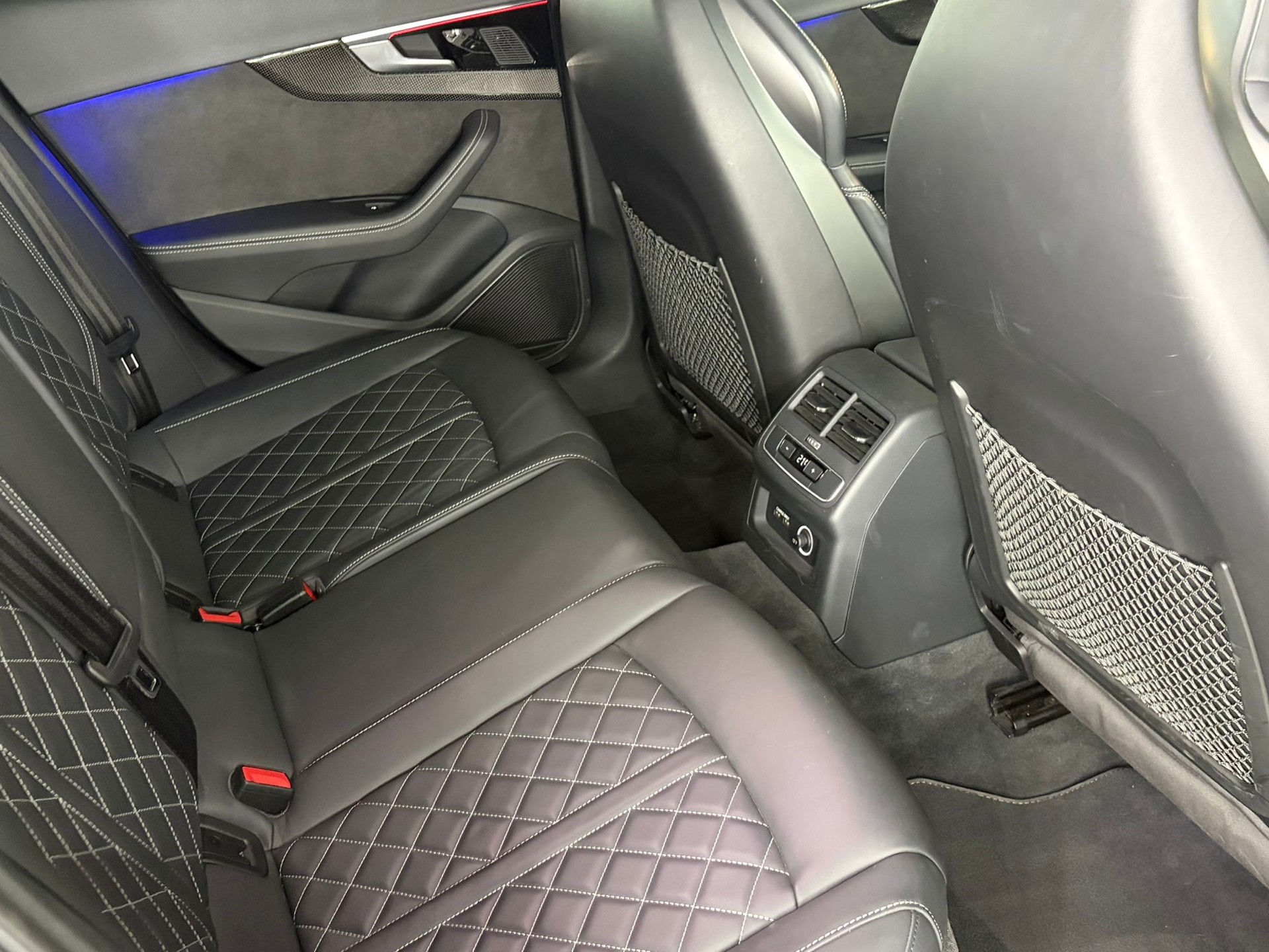 AUDI S4 Avant 3.0 TDI quattro tiptronic-image-14