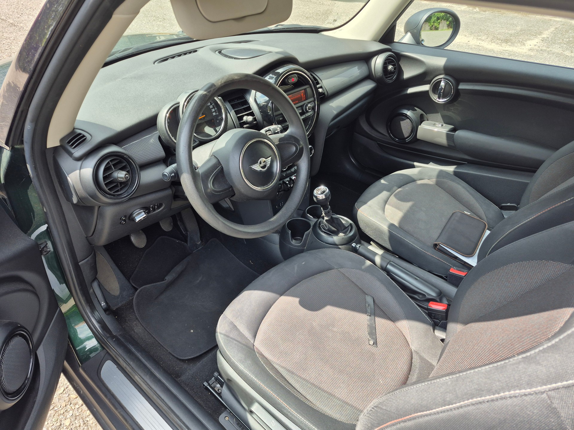 MINI One Classic Edition-image-6