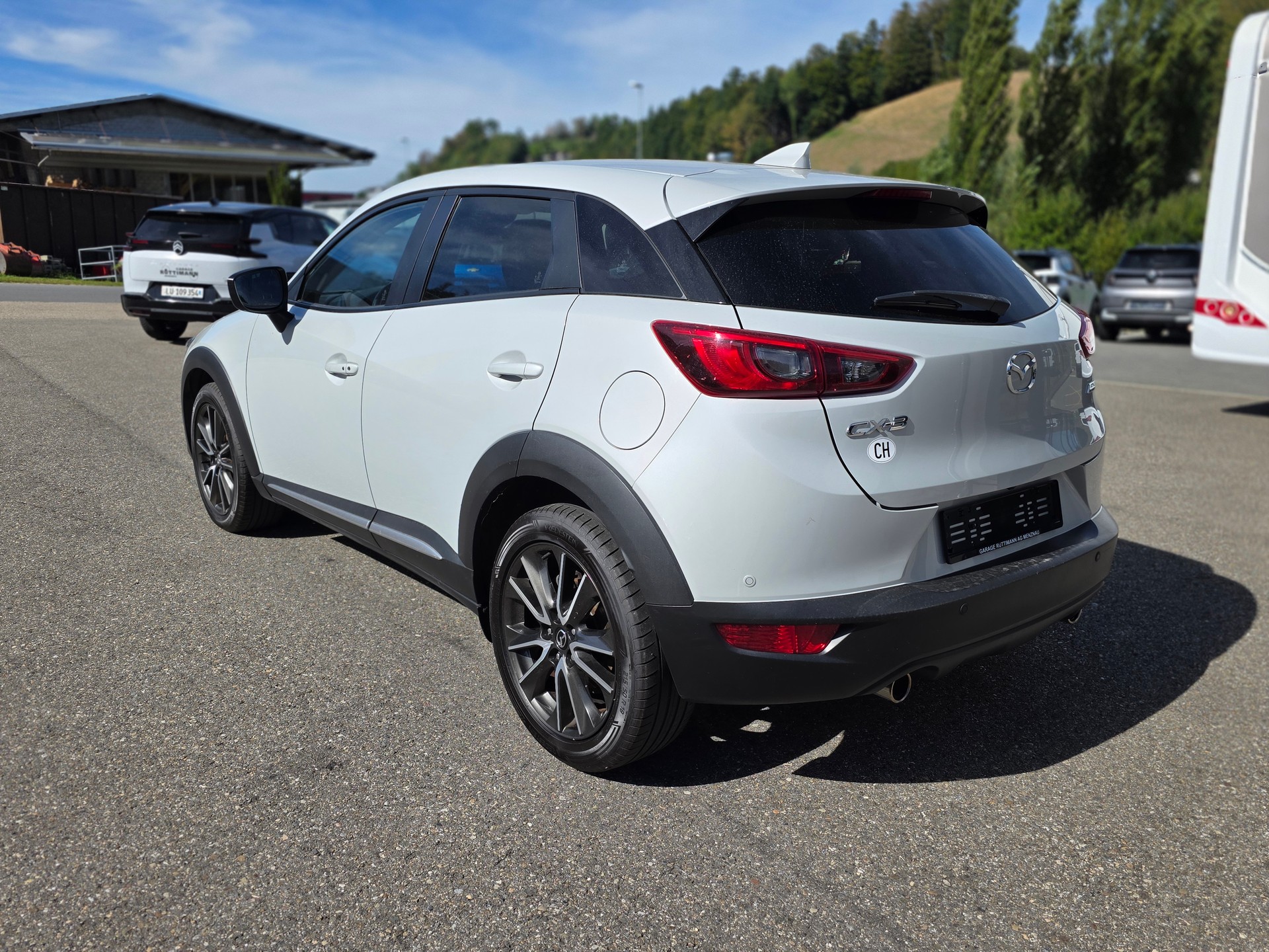 MAZDA CX-3 2.0 Revolution FWD-image-2