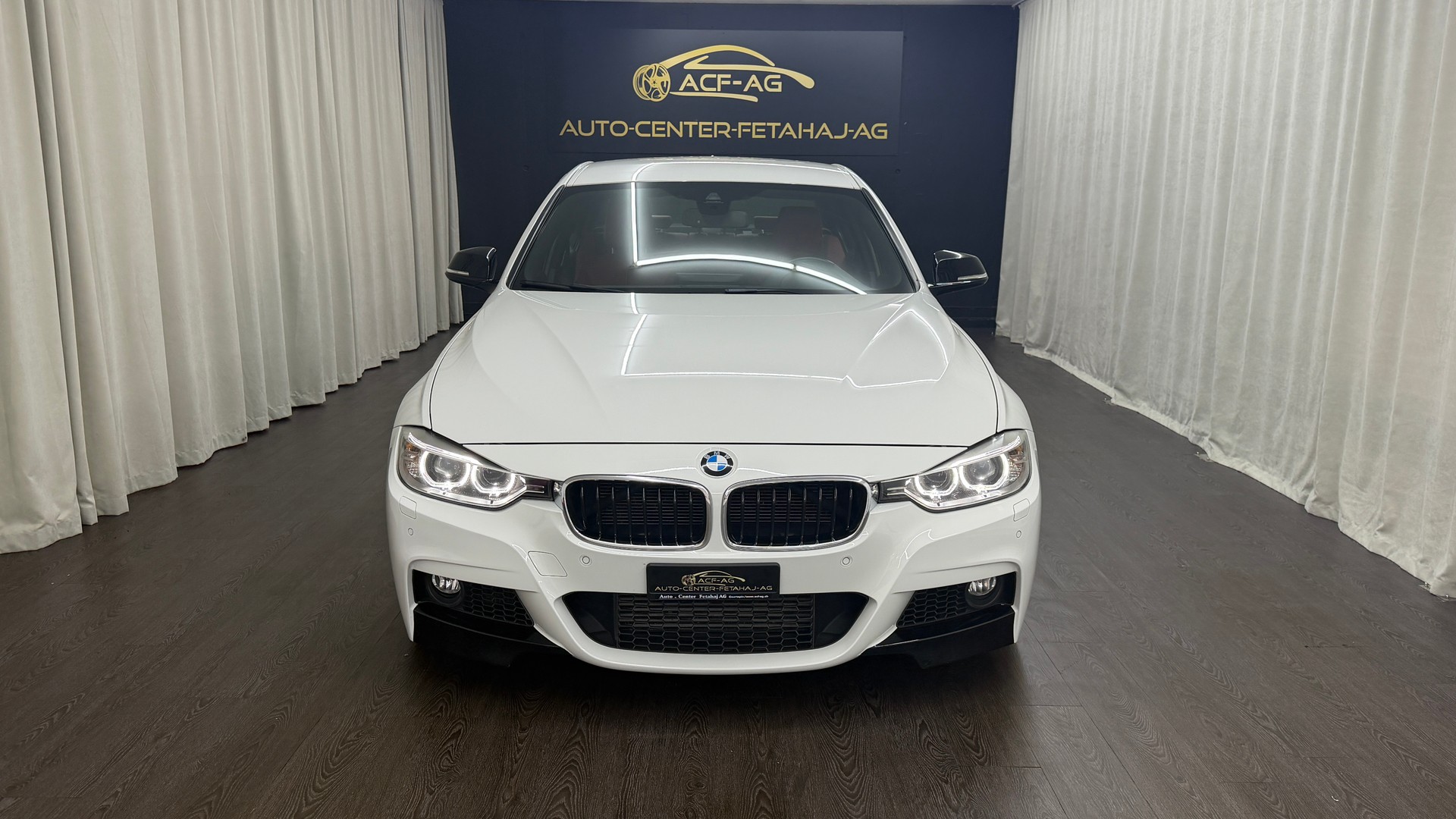 BMW 335i xDrive Sport Line-image-1