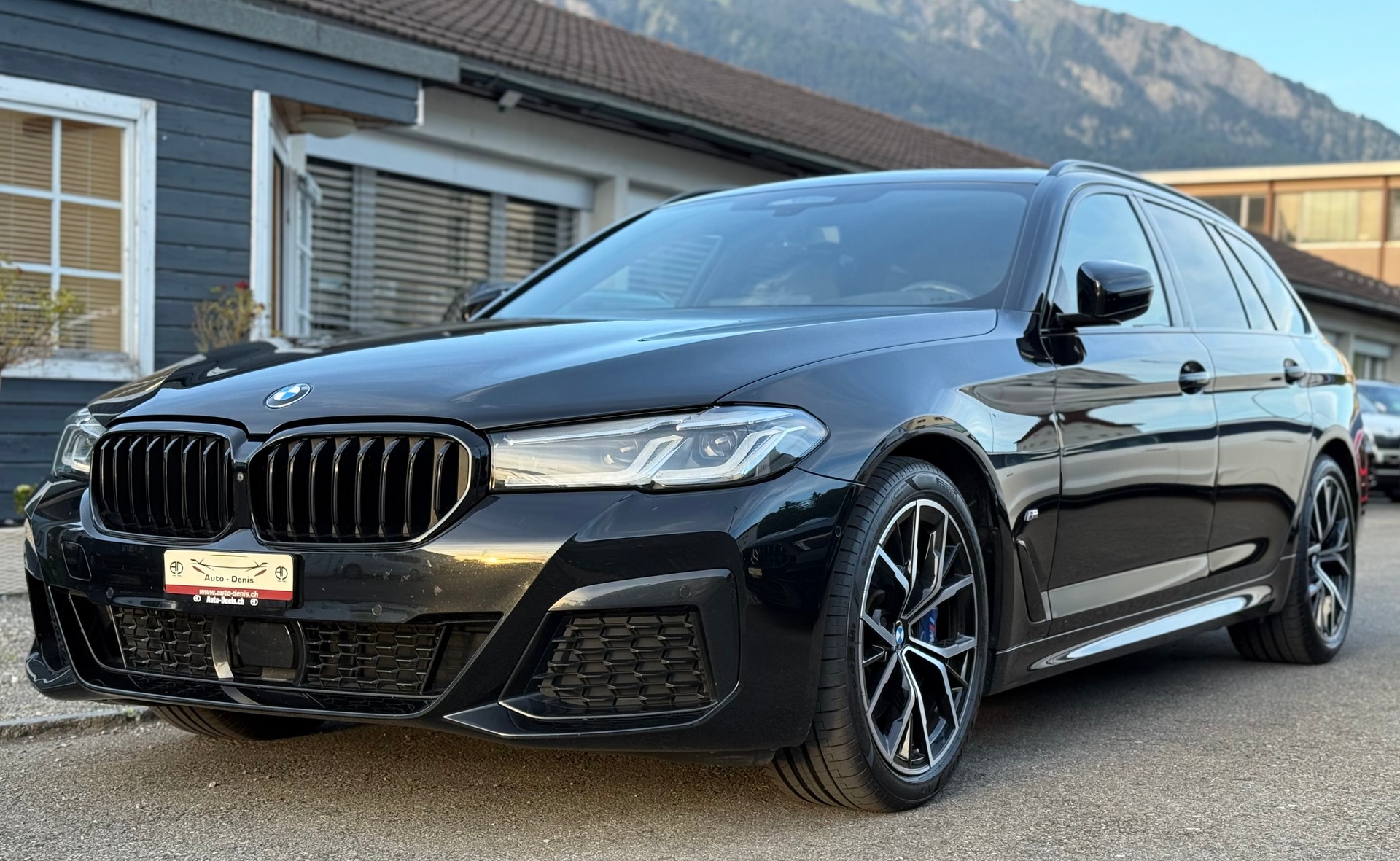 BMW 530i xDrive SAG Touring