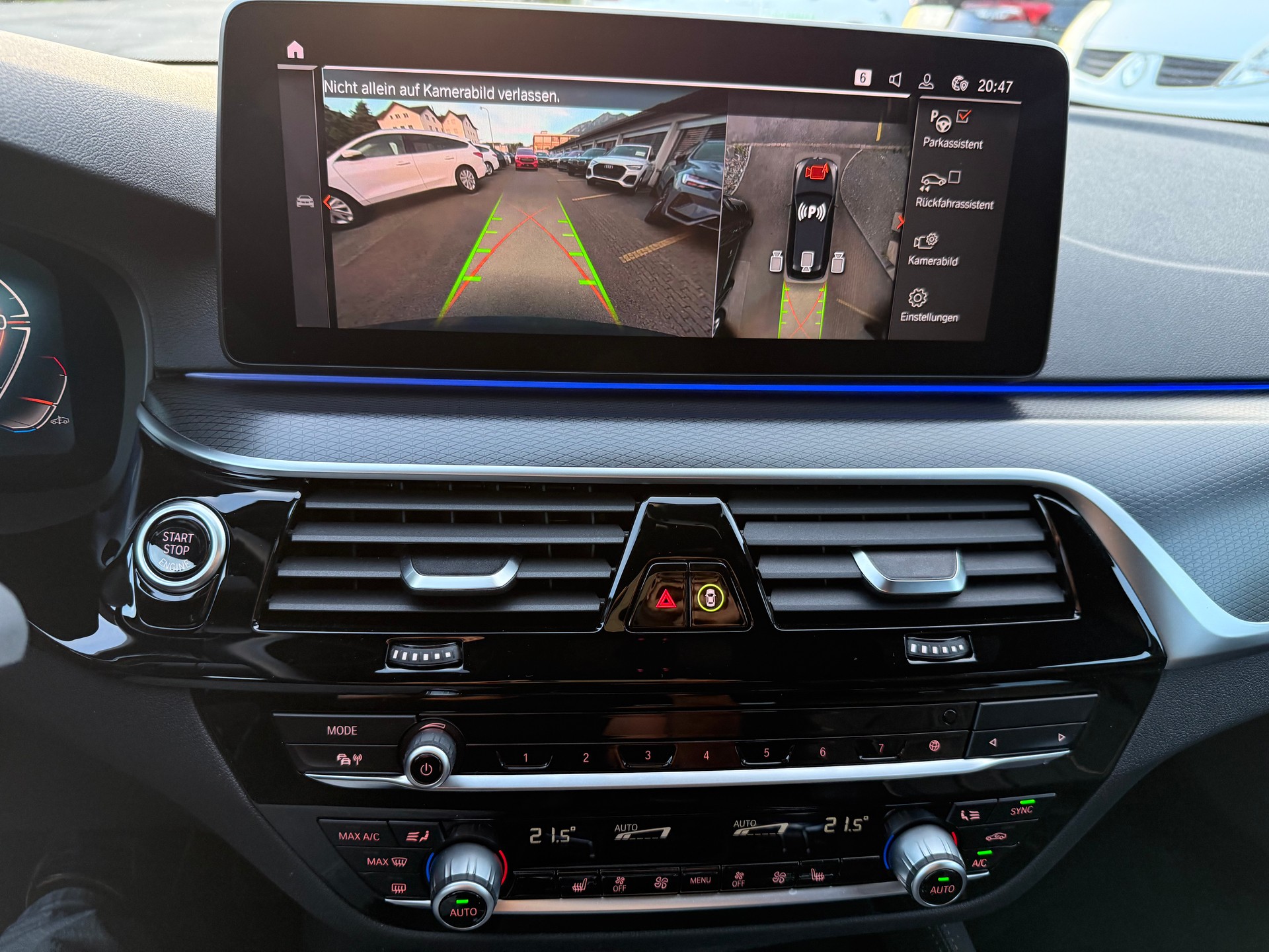 BMW 530i xDrive SAG Touring-image-22