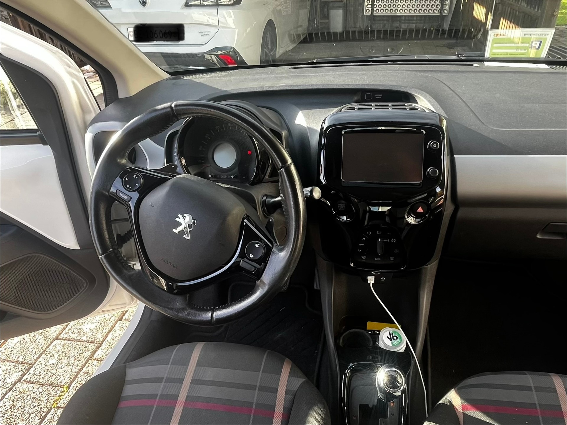 PEUGEOT 1.0 PureTech Allure ETG-image-4