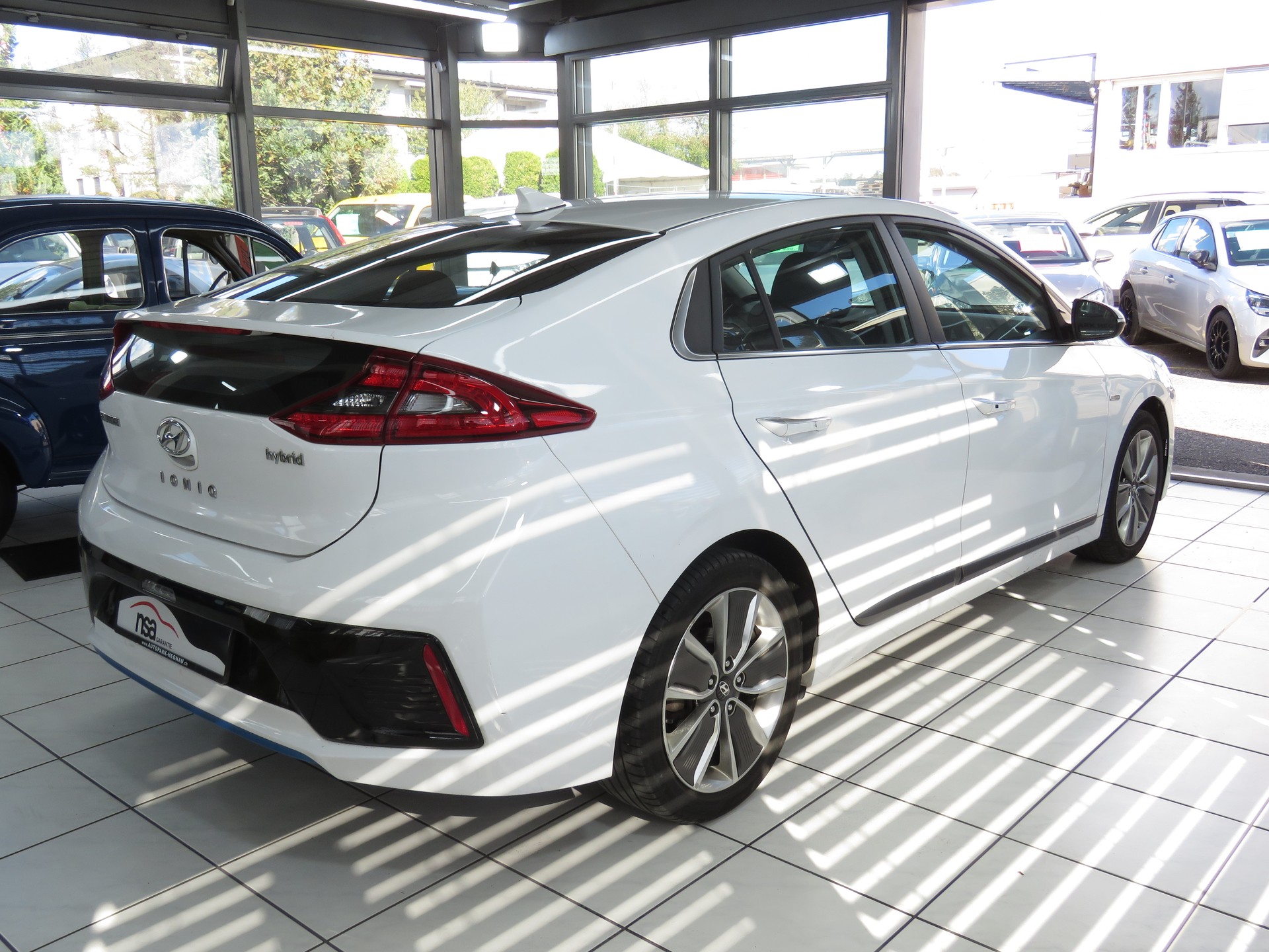 HYUNDAI Ioniq 1.6 GDi HEV Launch DCT (Automat) ab Platz, Fixpreis !!!-image-3