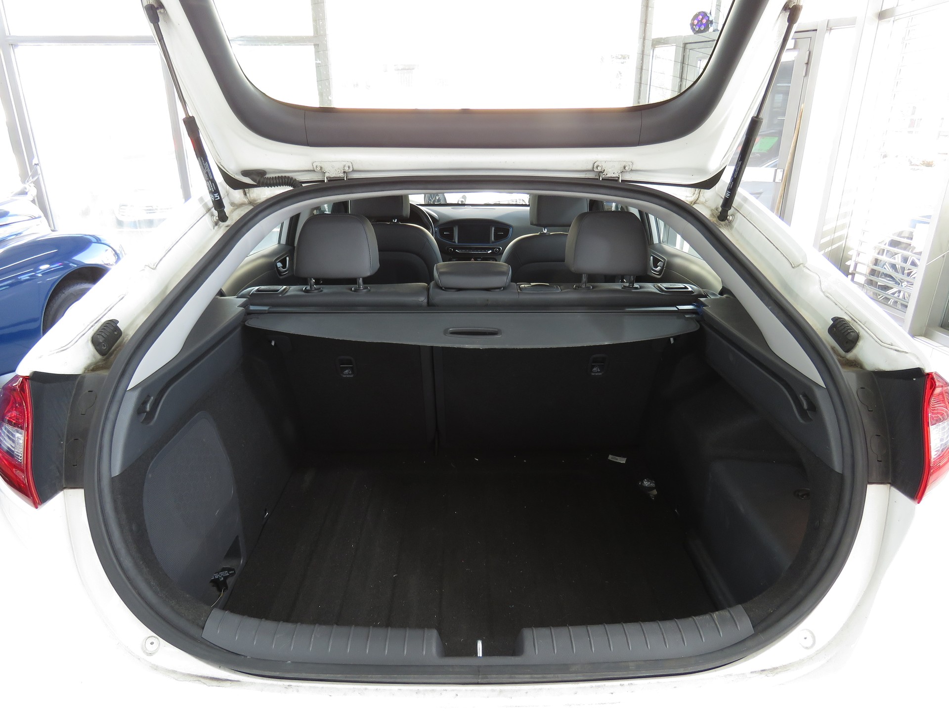 HYUNDAI Ioniq 1.6 GDi HEV Launch DCT (Automat) ab Platz, Fixpreis !!!-image-9