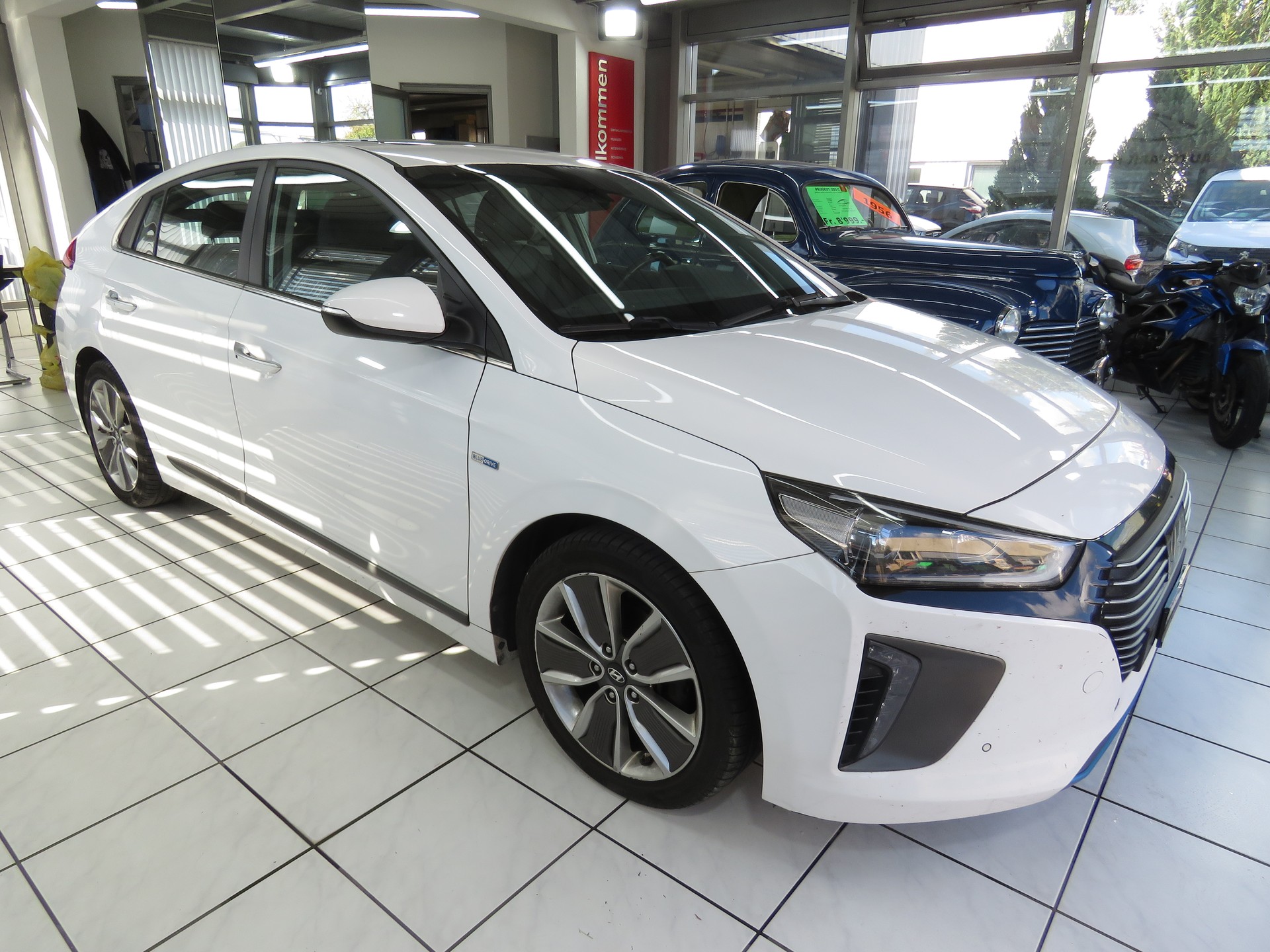HYUNDAI Ioniq 1.6 GDi HEV Launch DCT (Automat) ab Platz, Fixpreis !!!-image-2