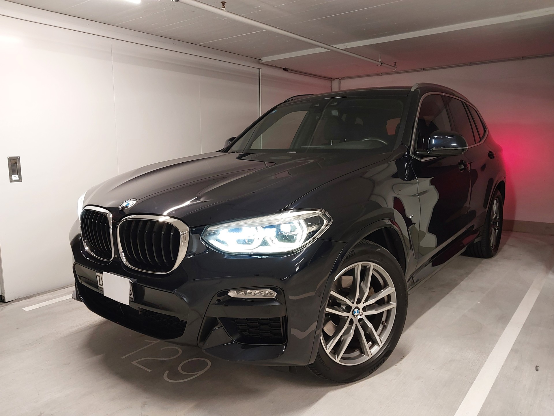 BMW xDrive 20d M Sport-image-1