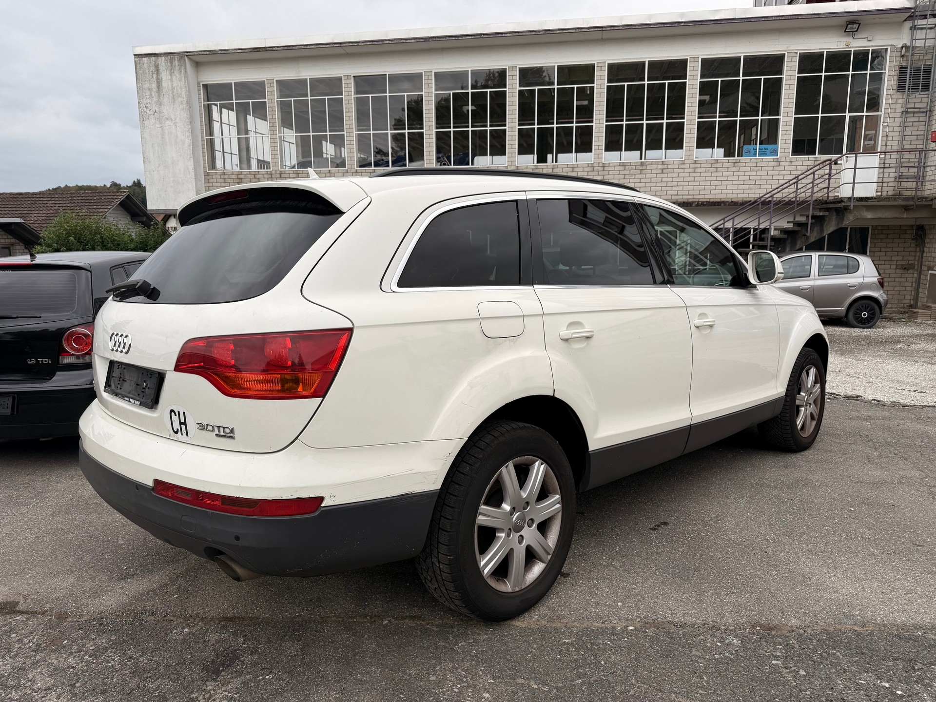 AUDI Q7 3.0 TDI quattro tiptronic / ** 7 SITZE / Diesel - Motor / Getriebe OK **-image-2