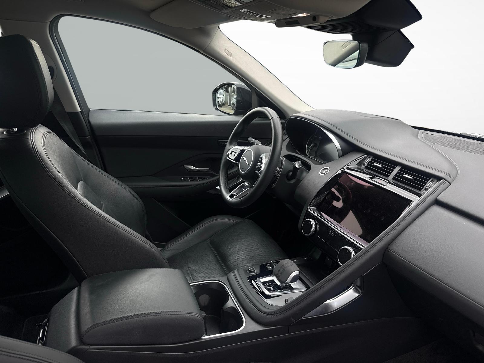 JAGUAR E-Pace 2.0 I4 200 S AWD-image-9