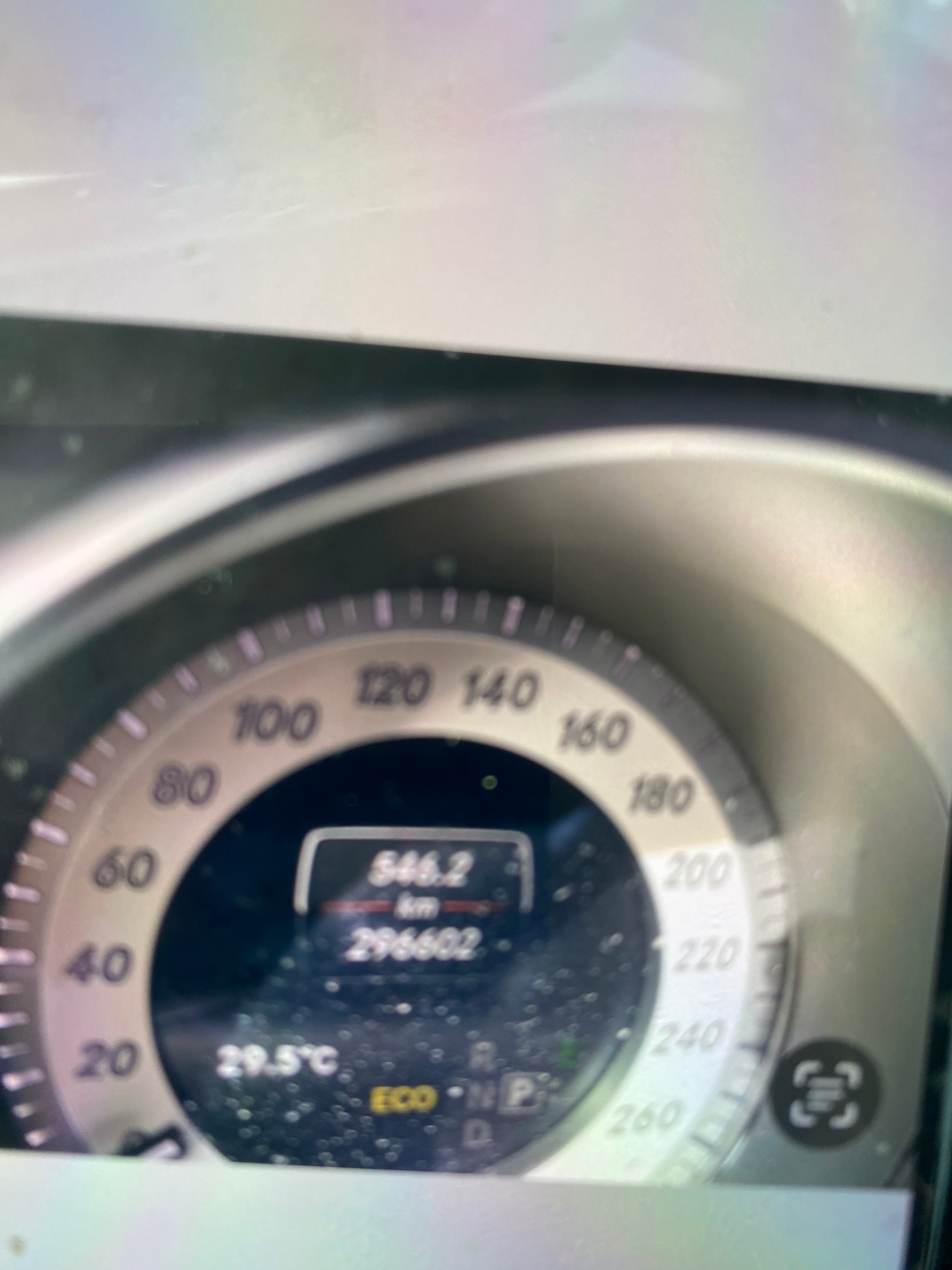 MERCEDES-BENZ CLS Shooting Brake 350 CDI 4Matic 7G-Tronic-image-9