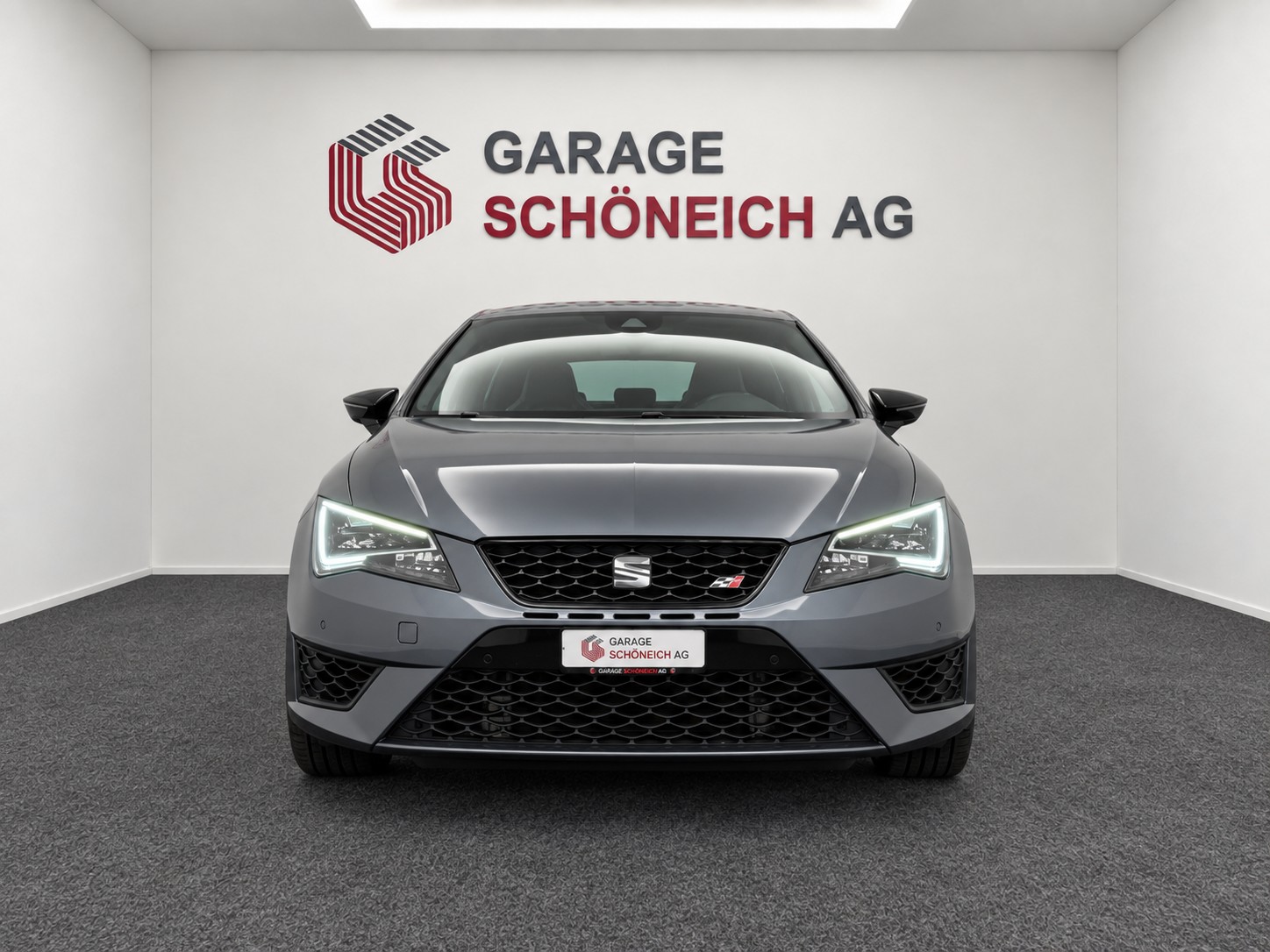 SEAT Leon 2.0 TSI 280 Cupra-image-1