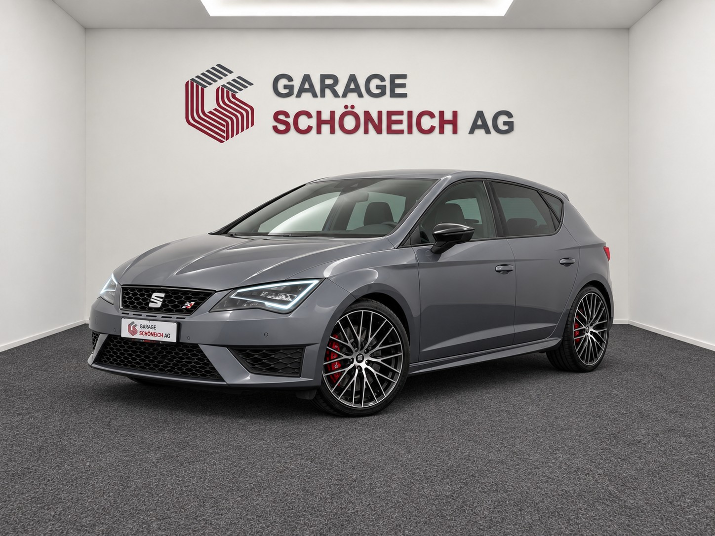 SEAT Leon 2.0 TSI 280 Cupra-image-0