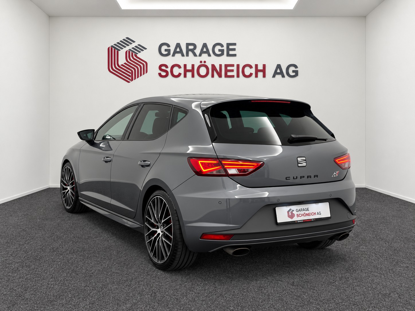 SEAT Leon 2.0 TSI 280 Cupra-image-6