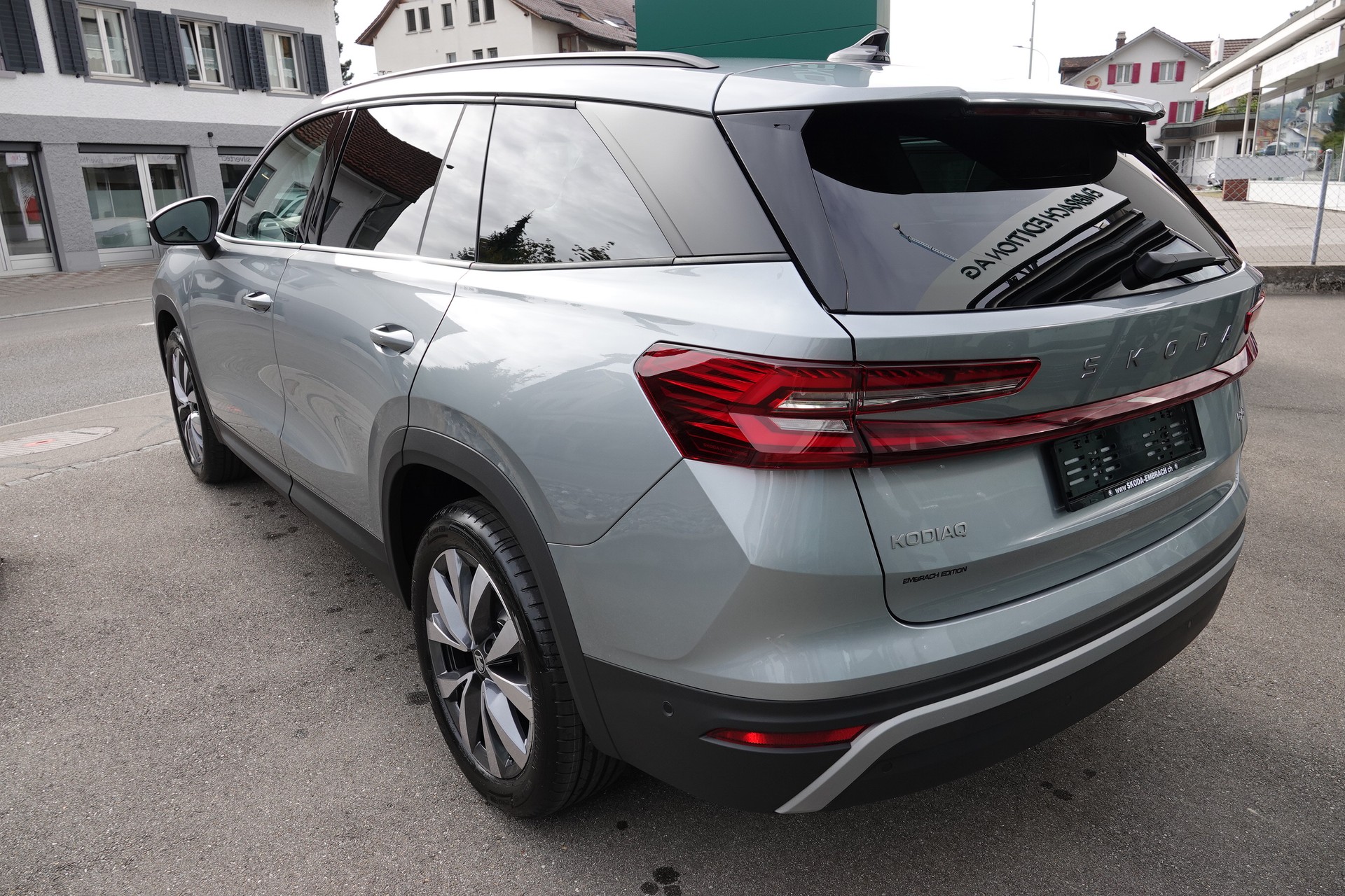 SKODA Kodiaq 2.0 TSI Dynamic-image-6