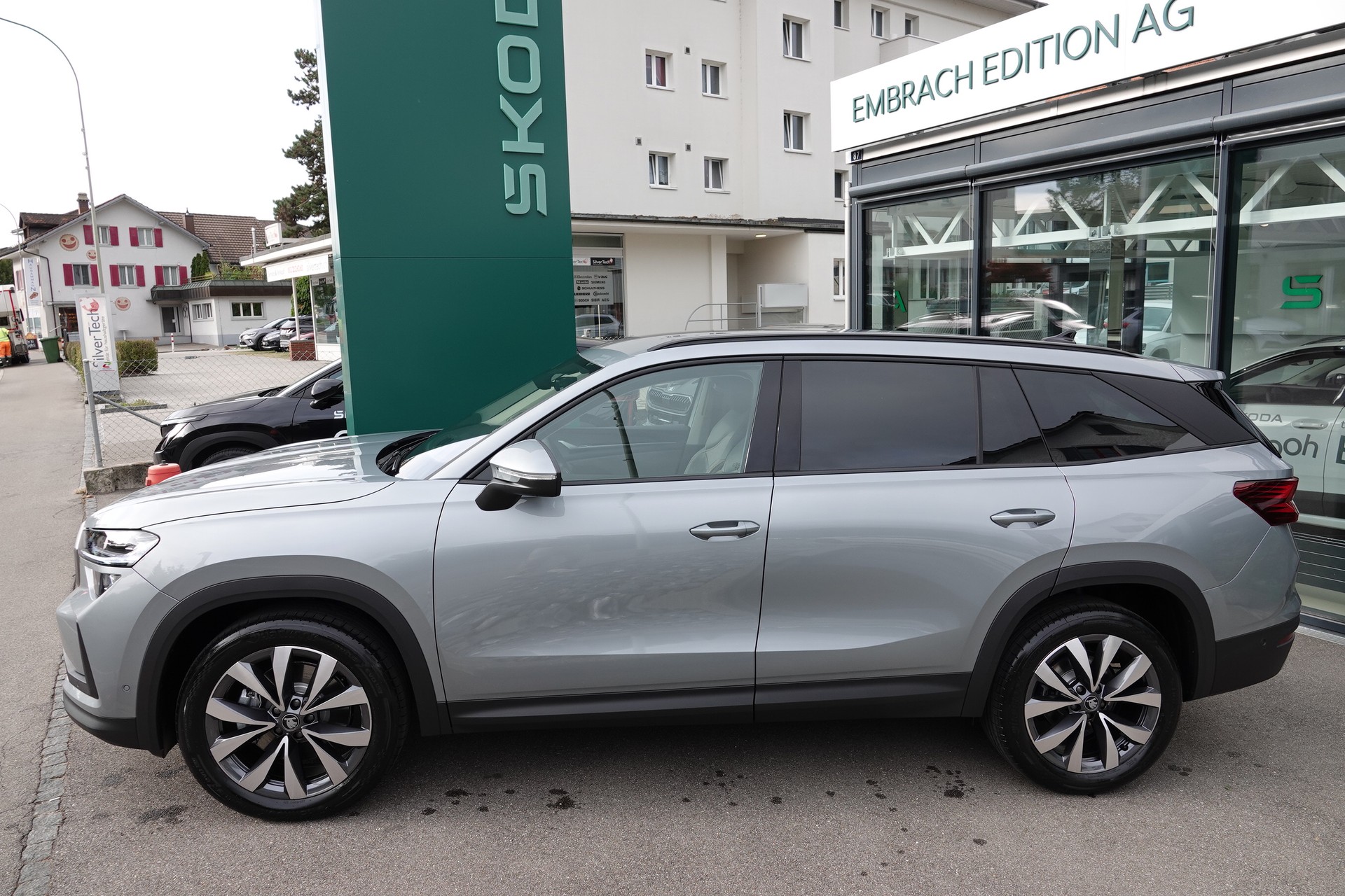 SKODA Kodiaq 2.0 TSI Dynamic-image-4