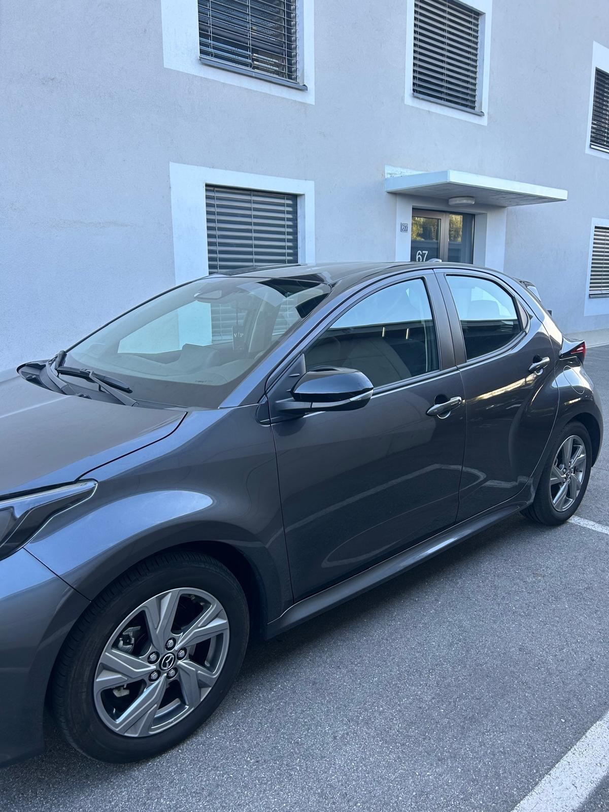 MAZDA 2 1.5 Hybrid Exclusive-Line-image-1