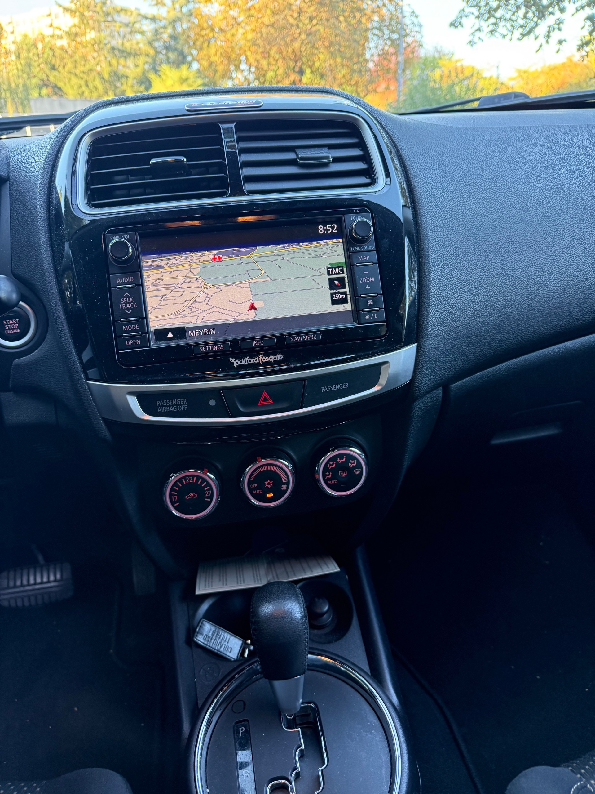 MITSUBISHI ASX 2.2 DID Celebration 300K Leder 4WD Automatic-image-12