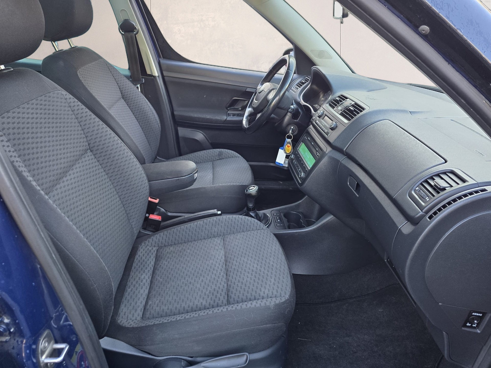 SKODA Roomster 1.2 TSI Style-image-15