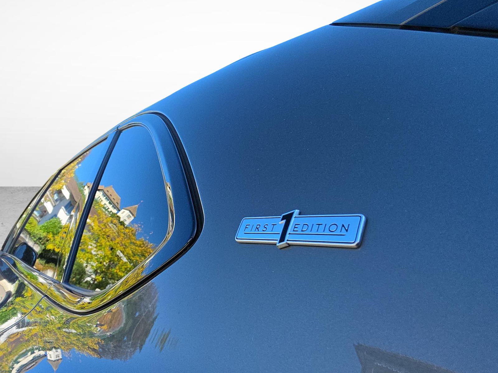 BENTLEY Bentayga 4.0 V8 EWB Azure-image-8