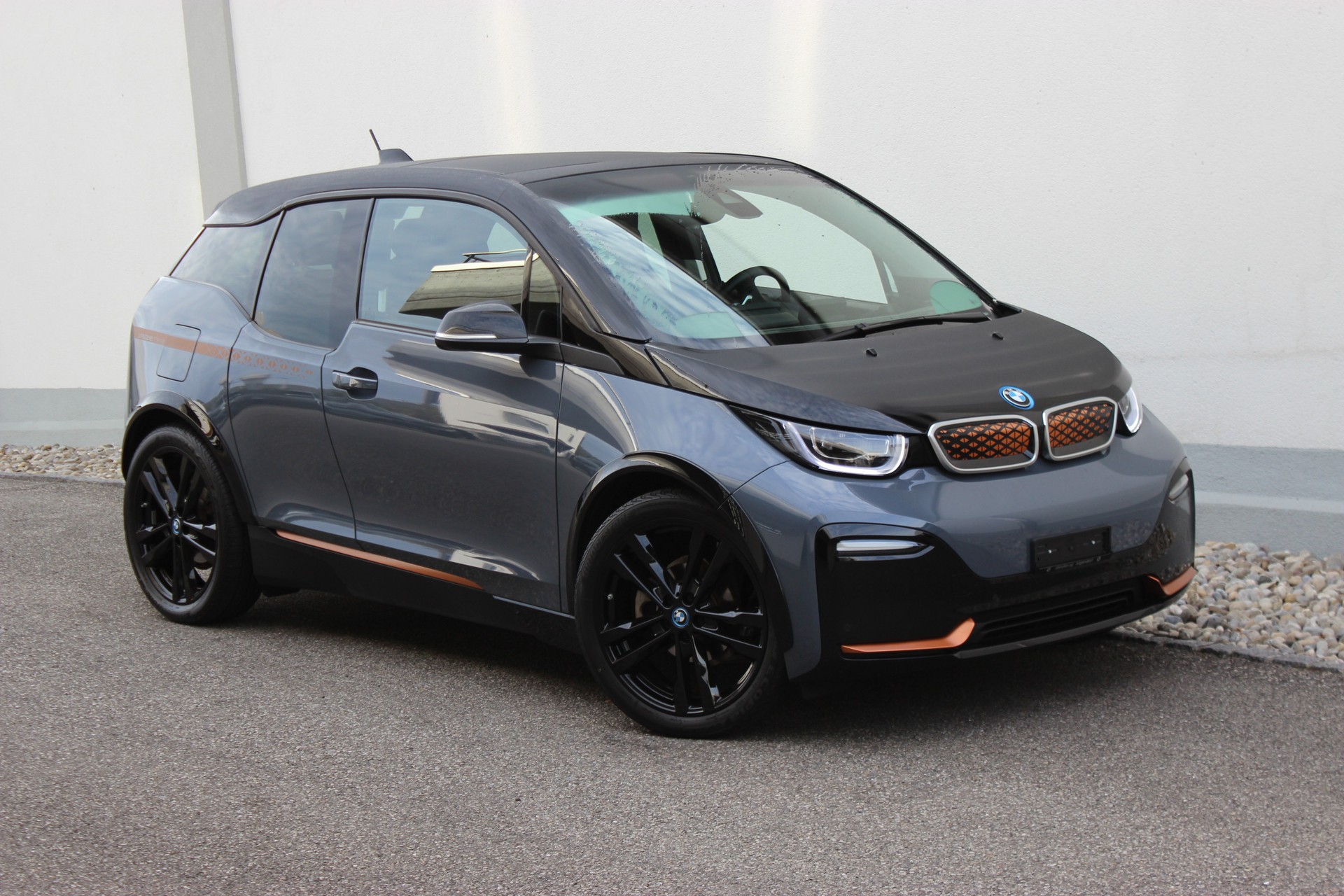BMW i3s (120Ah) EDITION UNIQUE FOREVER 🎉1.88%-LEASINGAKTION🎉-image-0