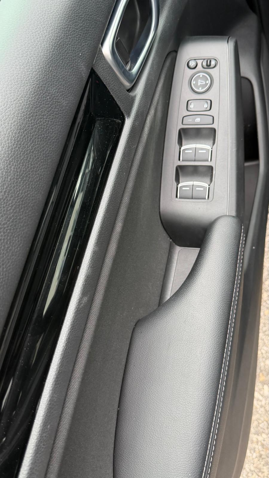 HONDA Civic 2.0 i-MMD HEV Sport - 184 CV - Totalement Hybride - Rabais 90% sur la Taxe des plaques annuel !-image-28