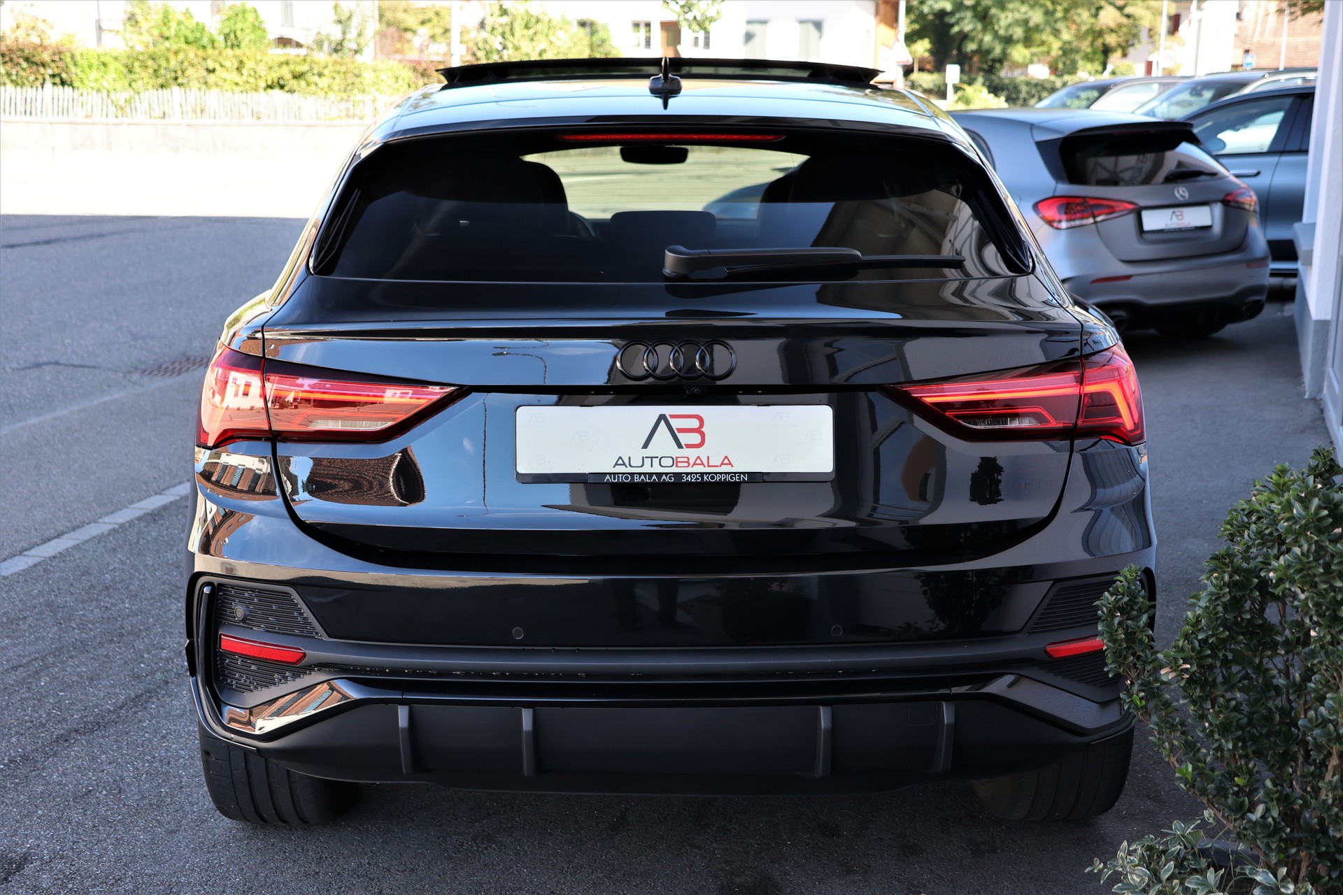 AUDI Q3 Sportback 35 TFSI S line Attraction S-tronic (CH)-image-6