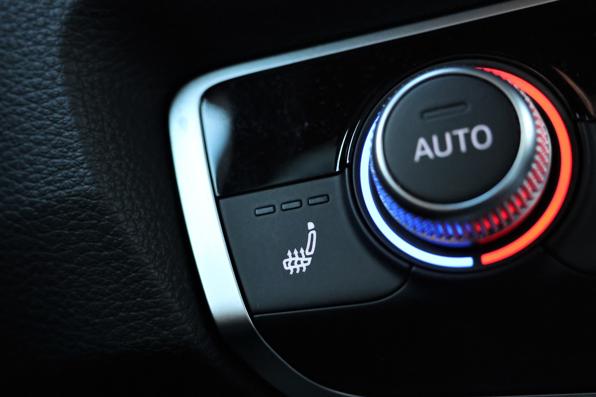 AUDI Q3 Sportback 35 TFSI S line Attraction S-tronic (CH)-image-30