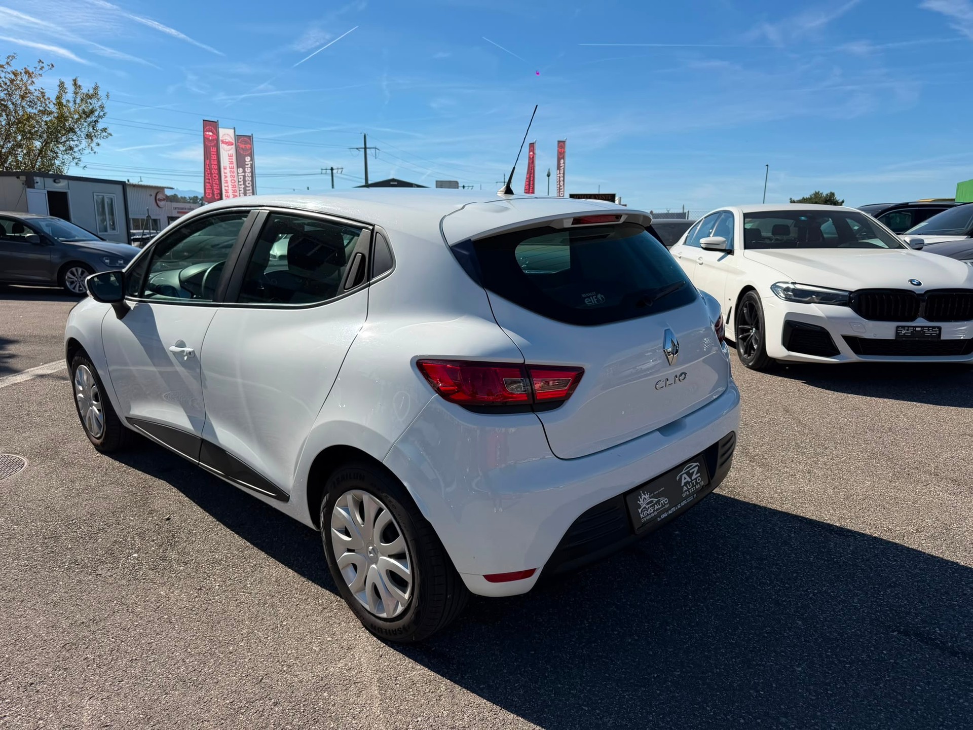 RENAULT Clio 1.2 16V Zen expertiser du jour garantie 2 ans 🇨🇭-image-3