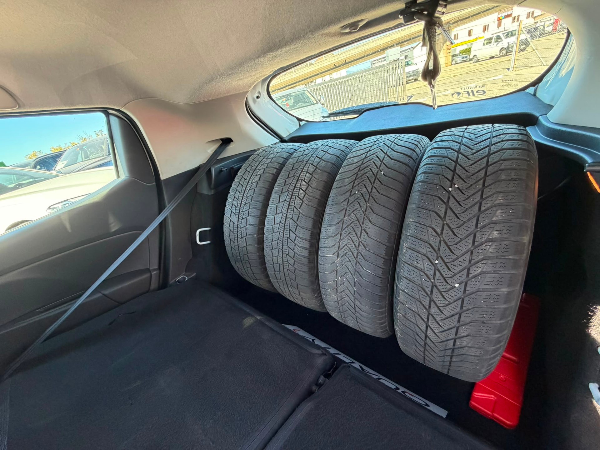 RENAULT Clio 1.2 16V Zen expertiser du jour garantie 2 ans 🇨🇭-image-14