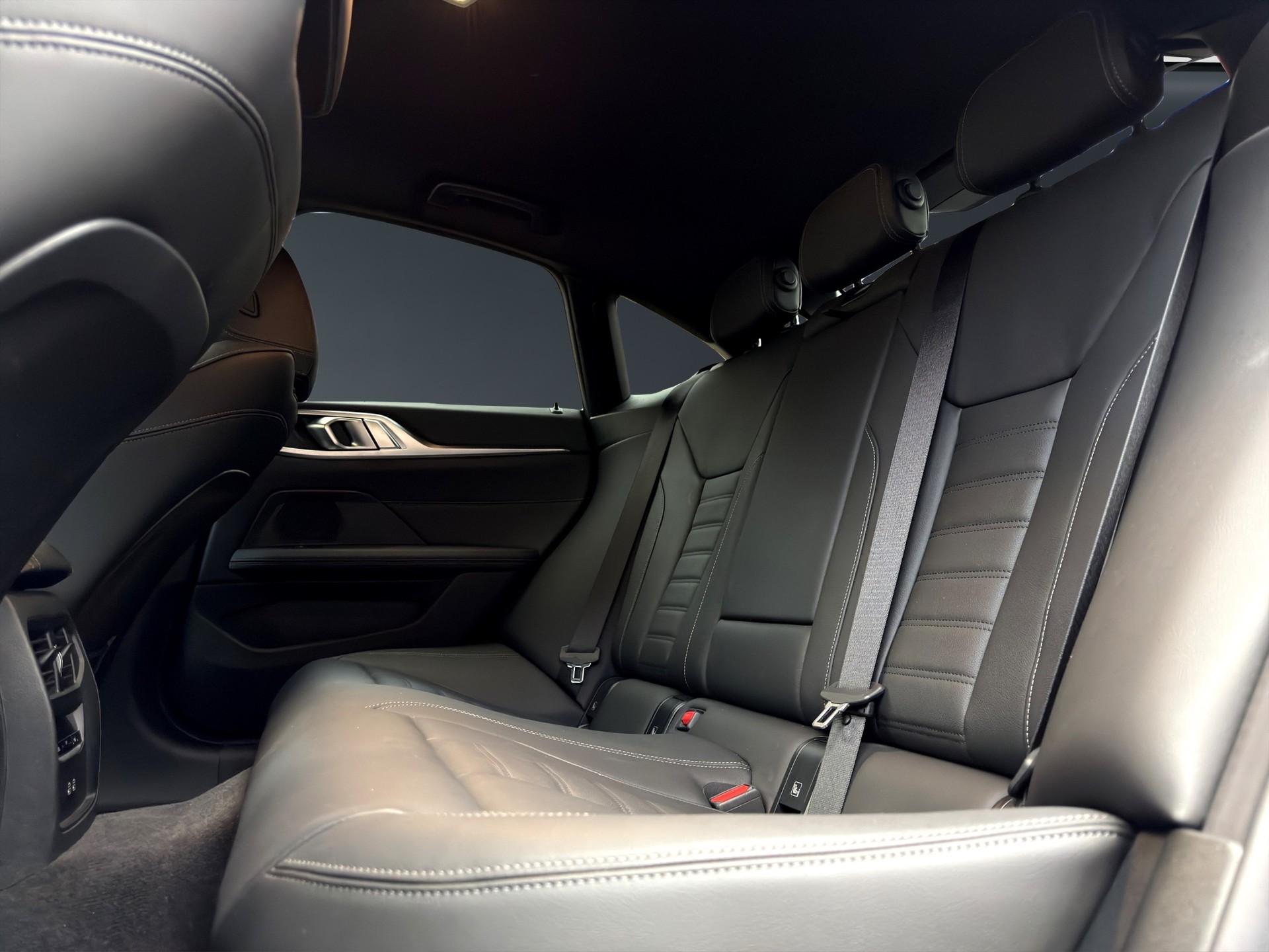 BMW 420d xDrive 48V Gran Coupé M Sport Steptronic-image-19