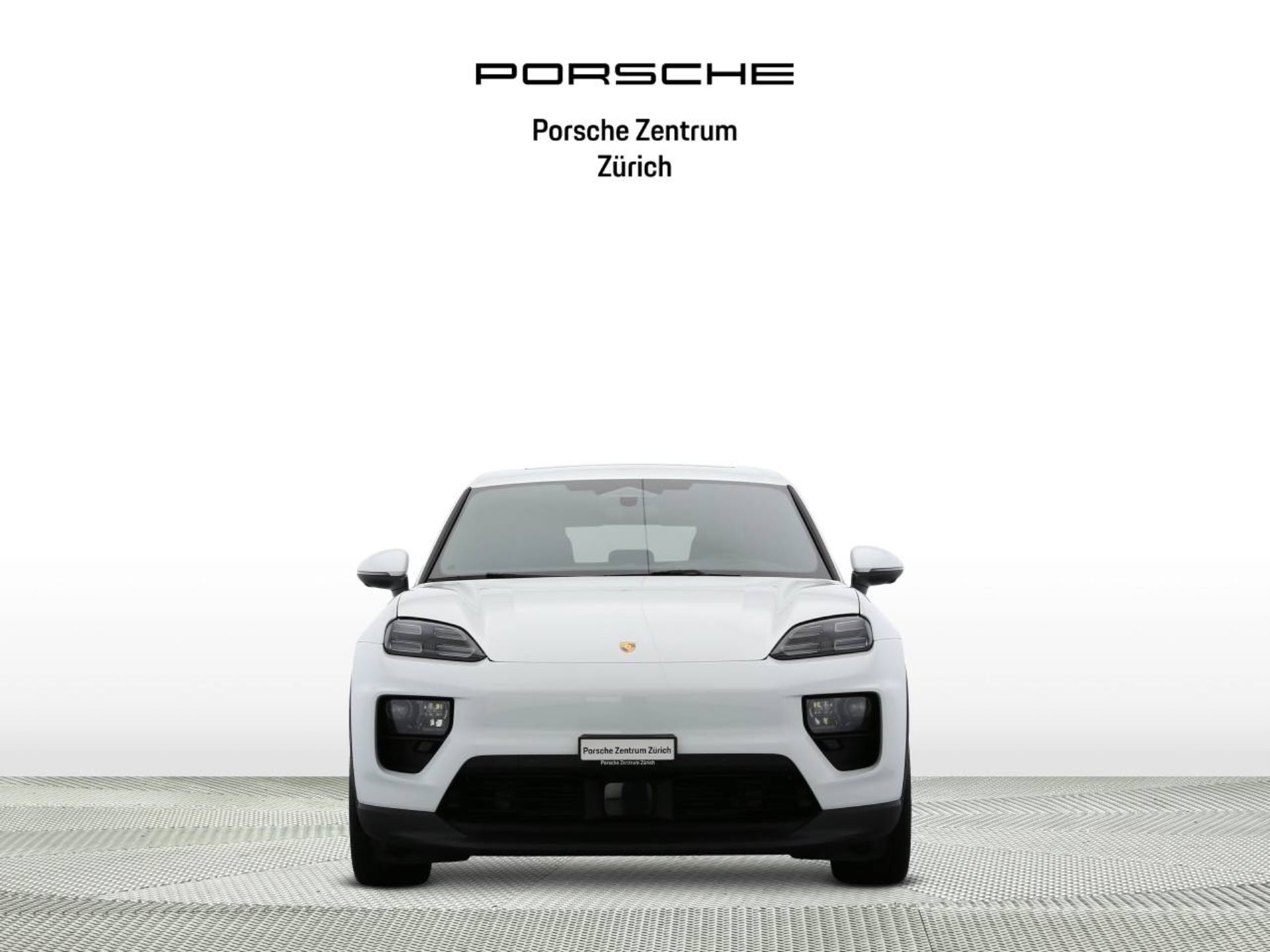 PORSCHE Macan 4S-image-2
