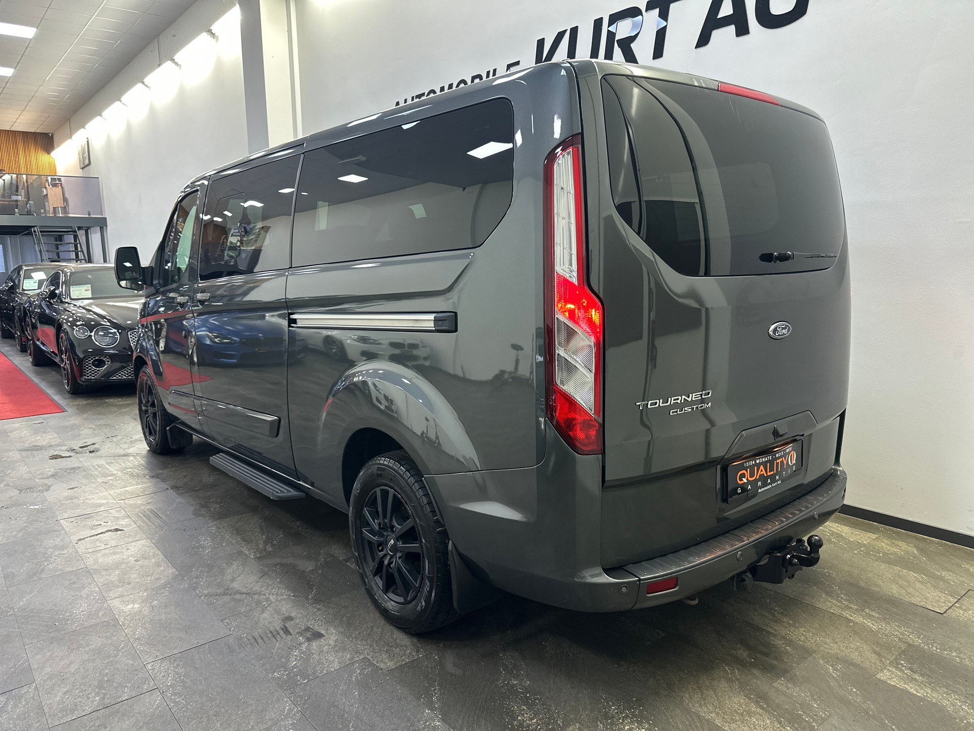 FORD Tourneo Custom 310 L2H1 Titanium SelectShift A-image-3