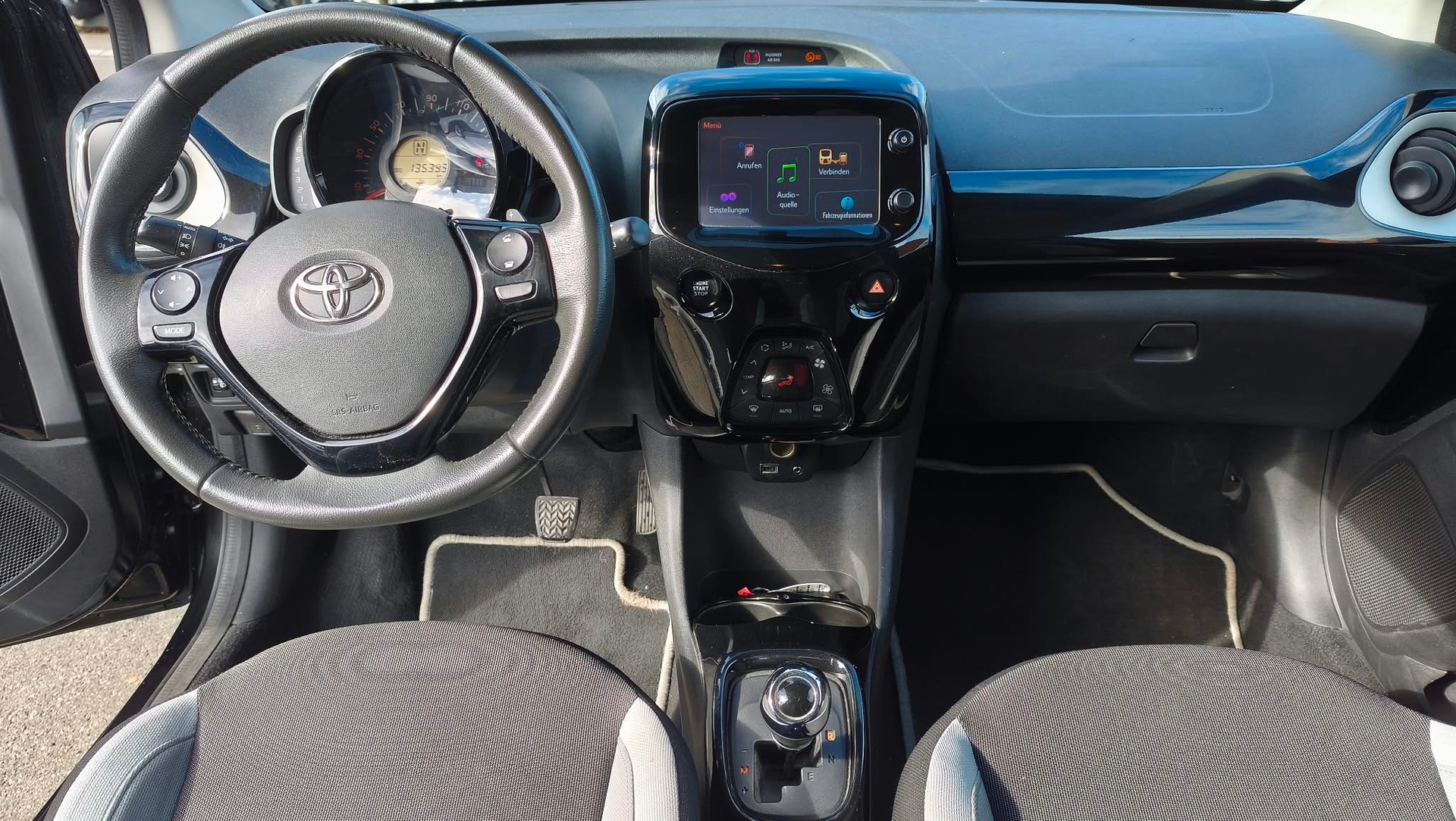 TOYOTA Aygo 1.0 VVT-i x-image-12
