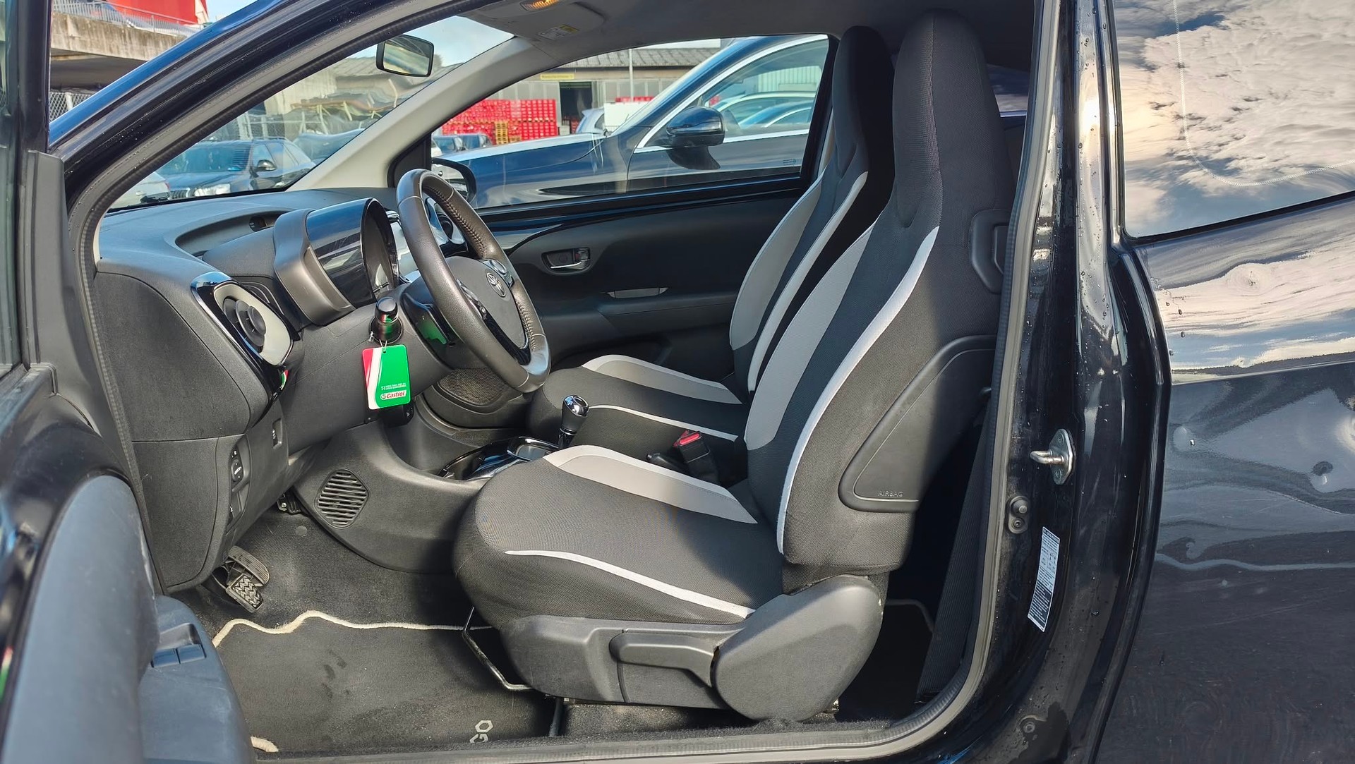 TOYOTA Aygo 1.0 VVT-i x-image-6