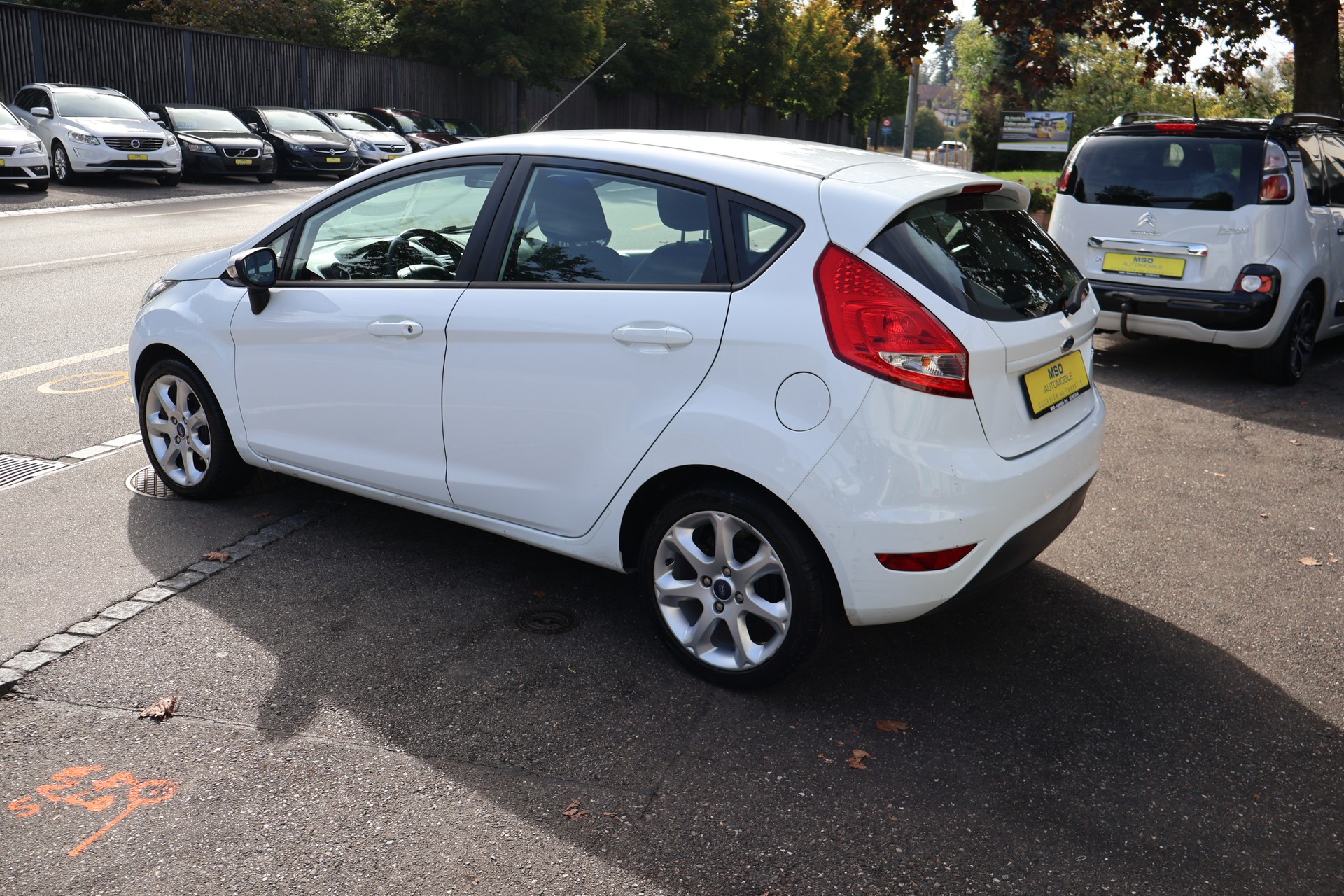 FORD Fiesta 1.25 16V Ambiente-image-6