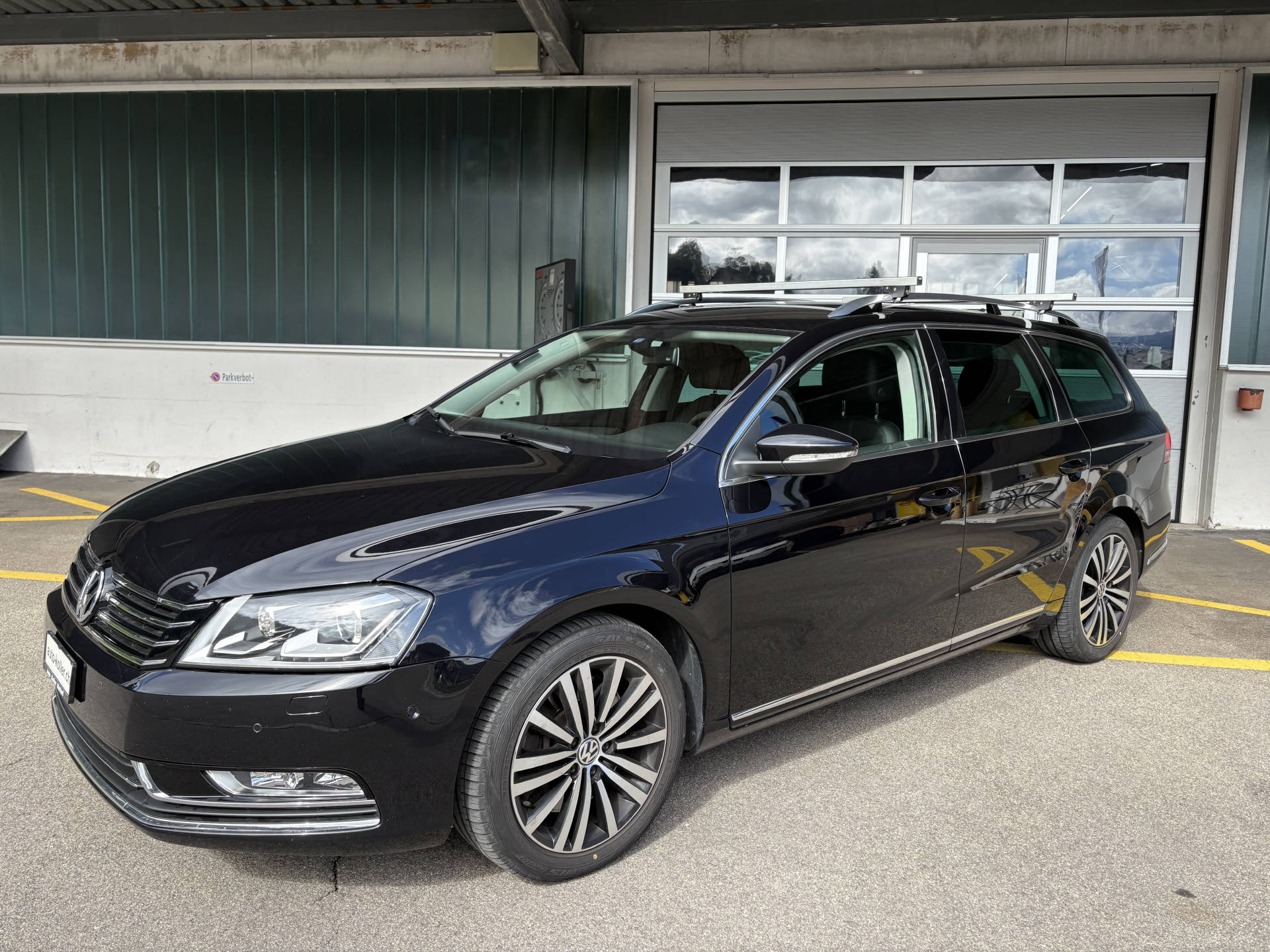 VW Passat Variant 3.6 V6 Highline DSG 4m-image-0