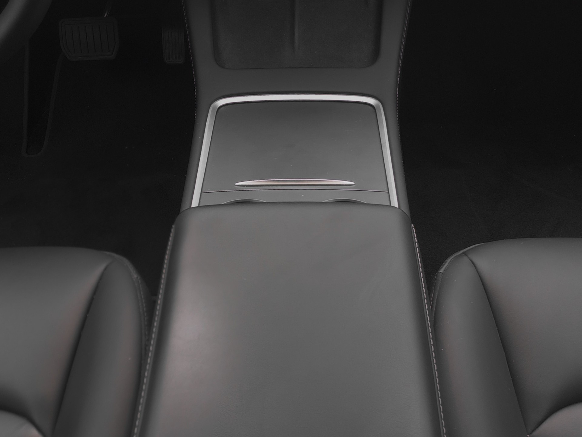 TESLA Model 3 Standard Range RWD-image-7