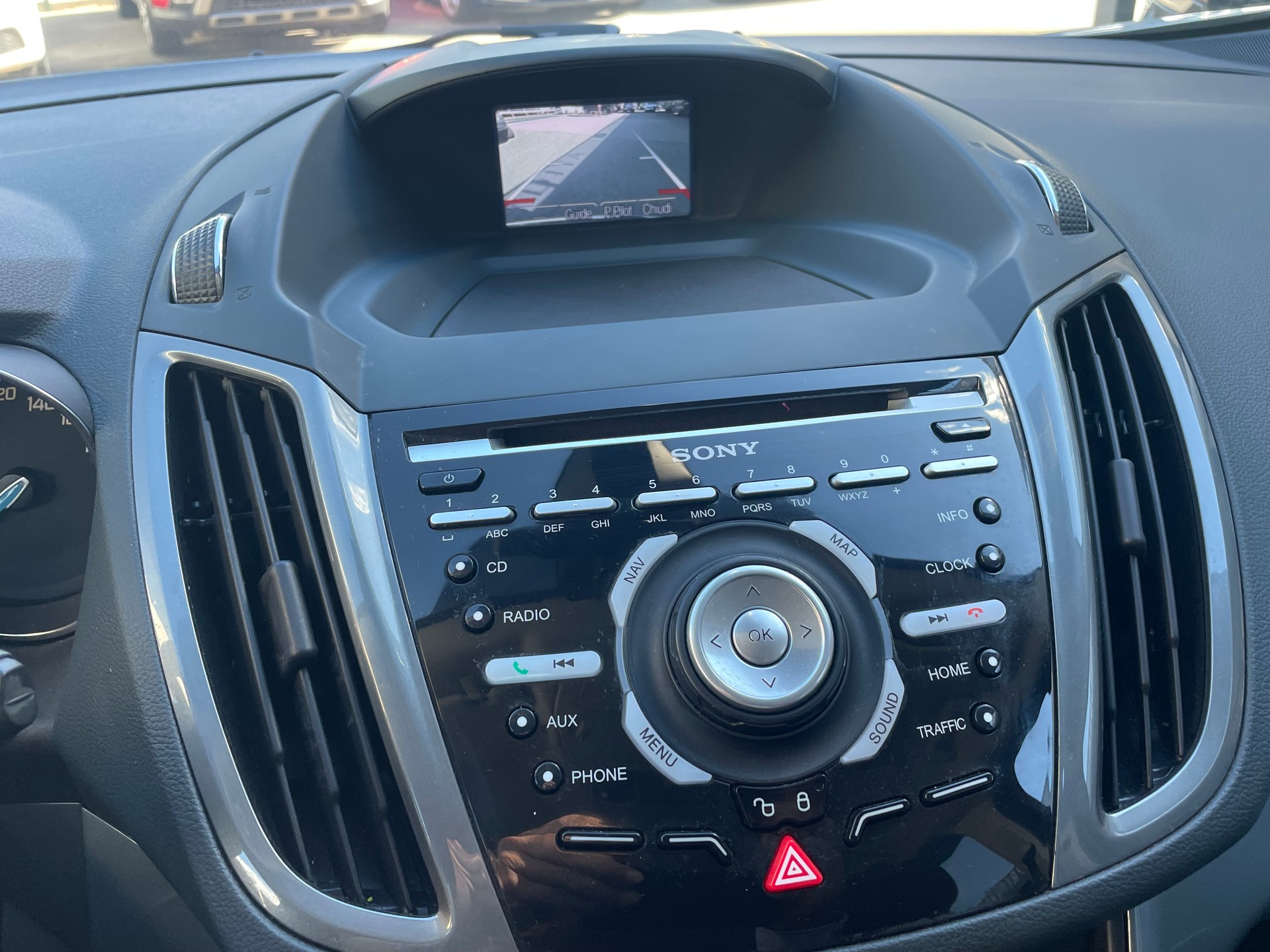 FORD C-Max 1.0 SCTi Carving-image-9