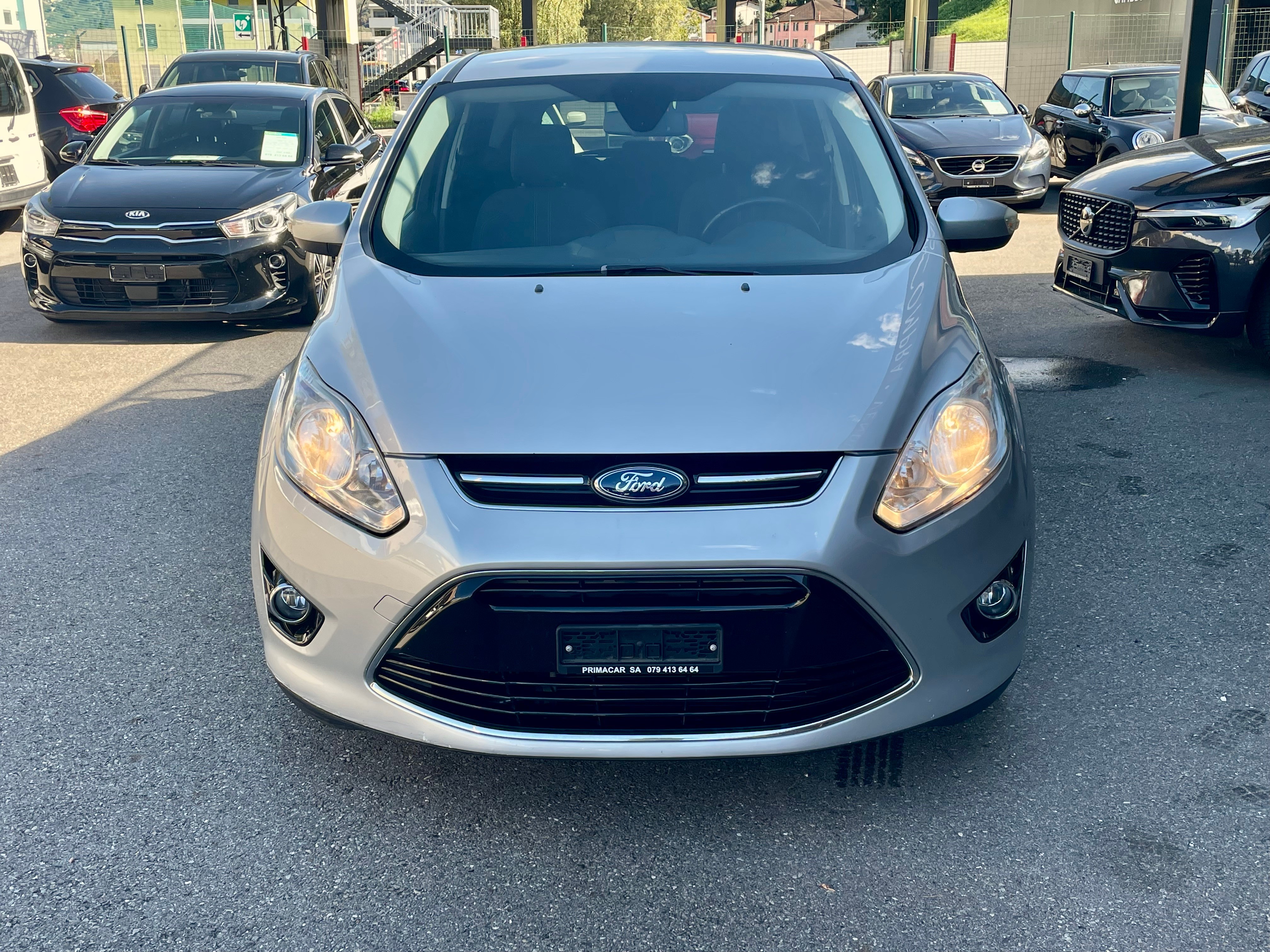 Car photo