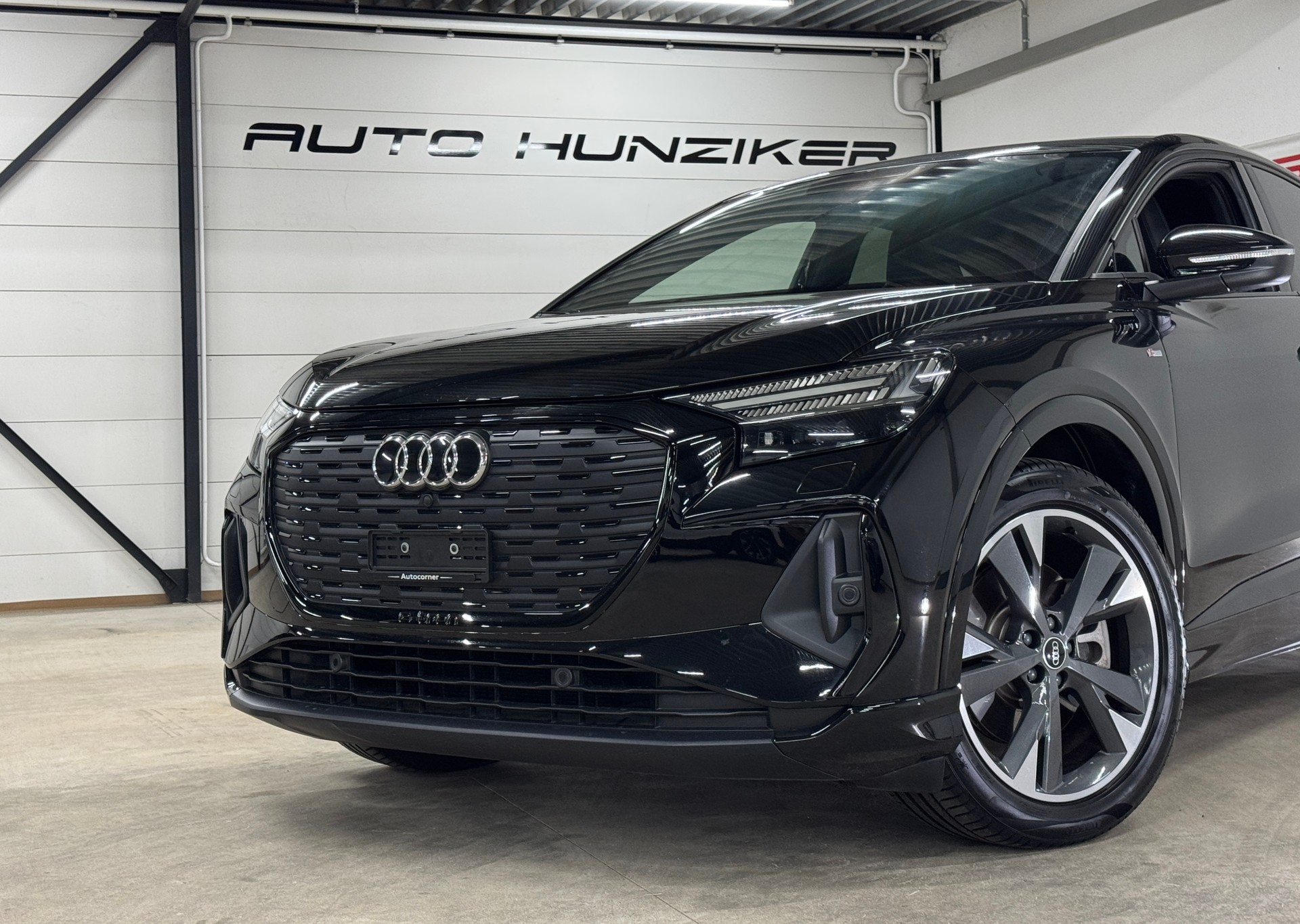 AUDI Q4 Sportback e-tron 50 S-Line quattro Black-Optik 300PS / Wärmepumpe-image-1