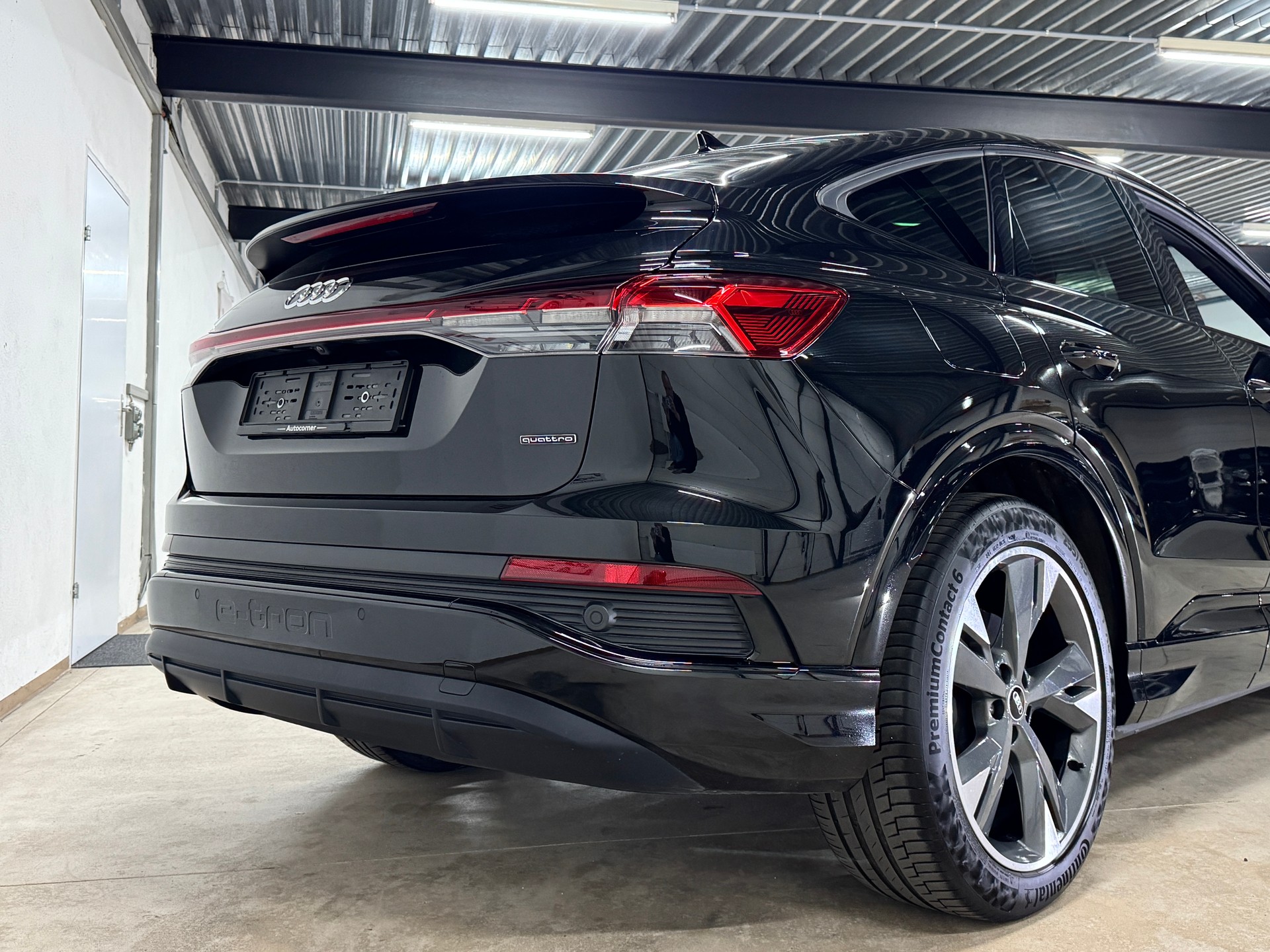 AUDI Q4 Sportback e-tron 50 S-Line quattro Black-Optik 300PS / Wärmepumpe-image-5