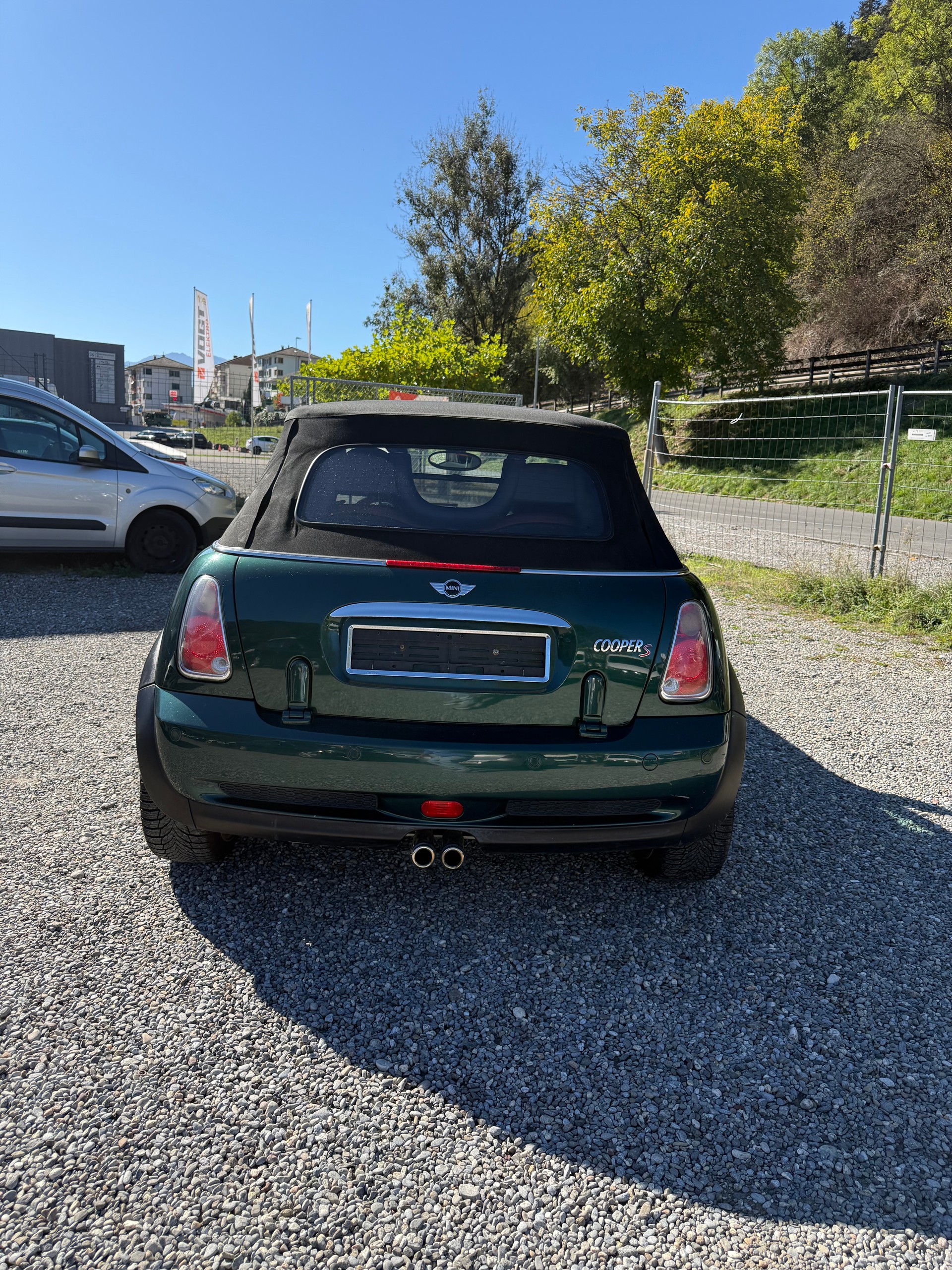 MINI Cooper S Cabriolet-image-3