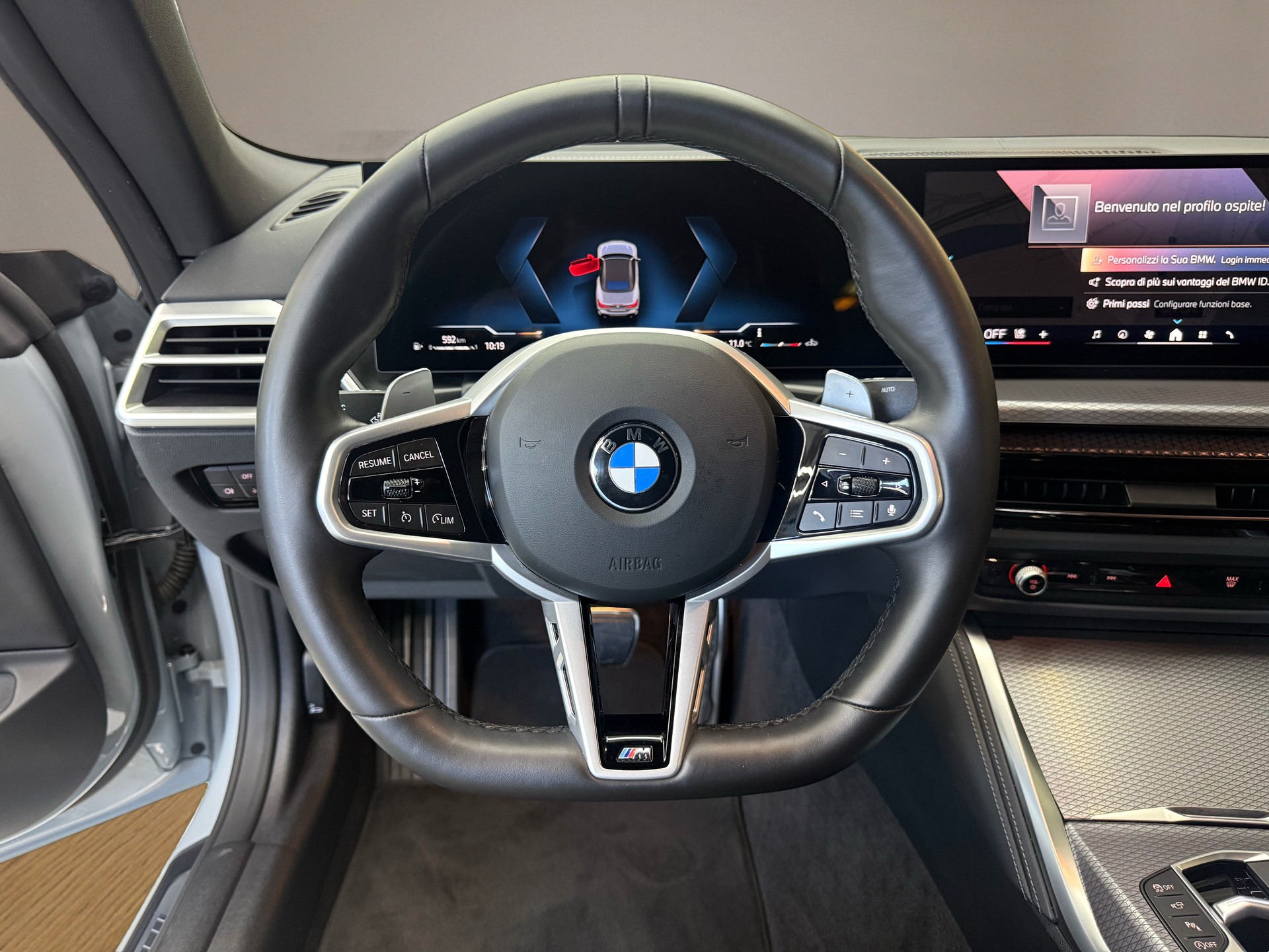BMW 430i xDrive Cabriolet M Sport Steptronic-image-12