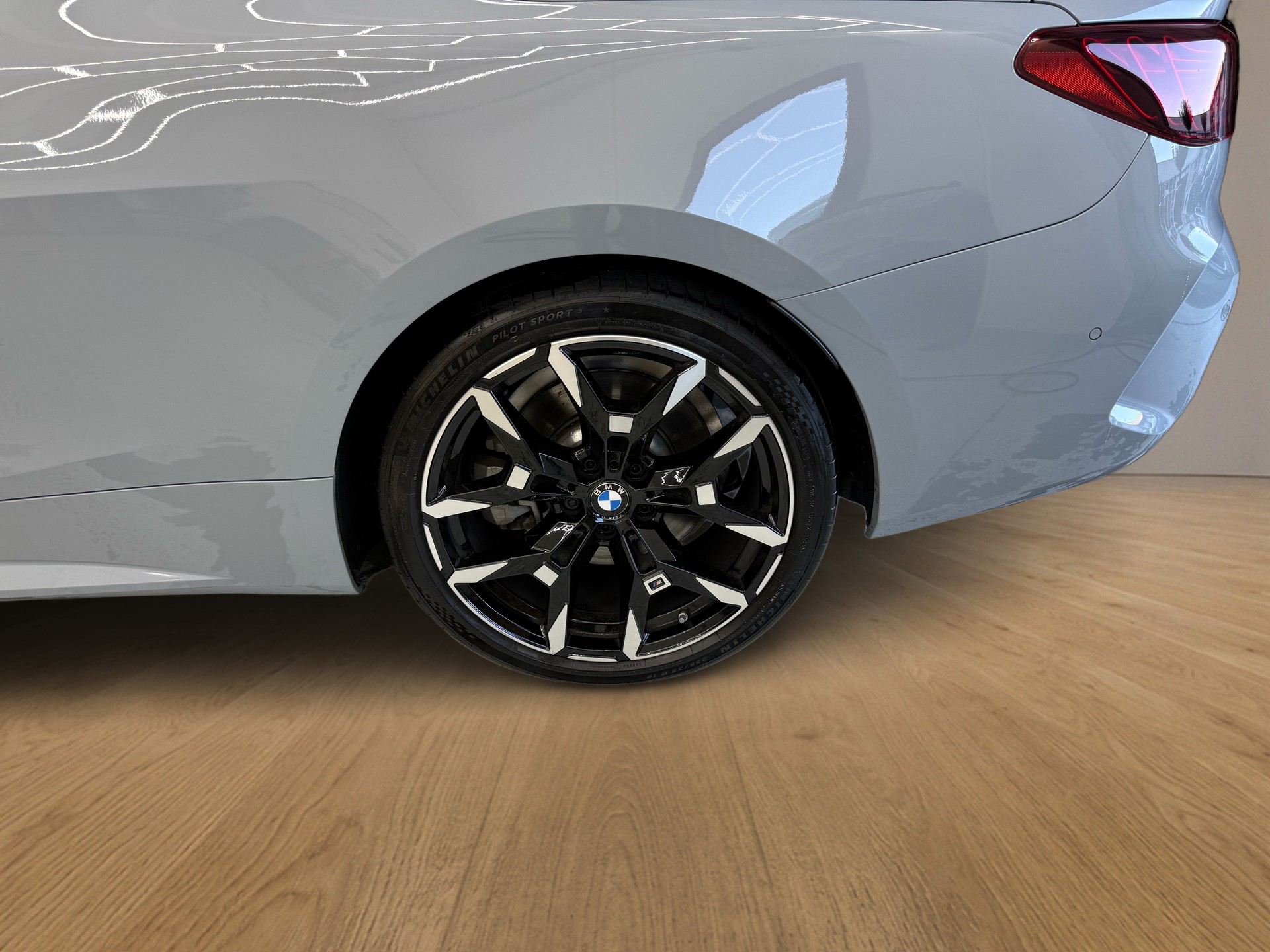 BMW 430i xDrive Cabriolet M Sport Steptronic-image-10