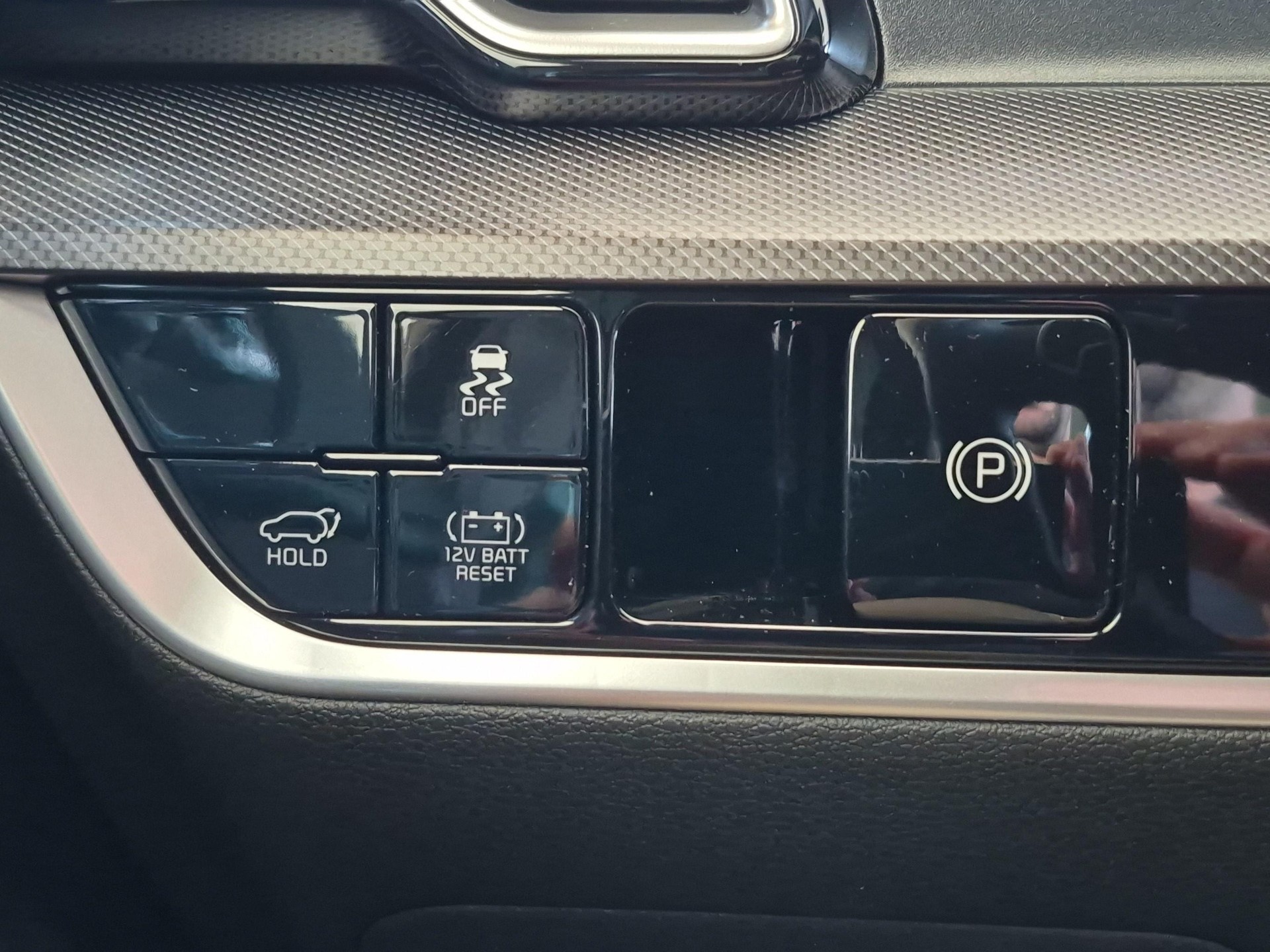 KIA Sportage 1.6 T-GDi Hybrid GT-Line-image-15